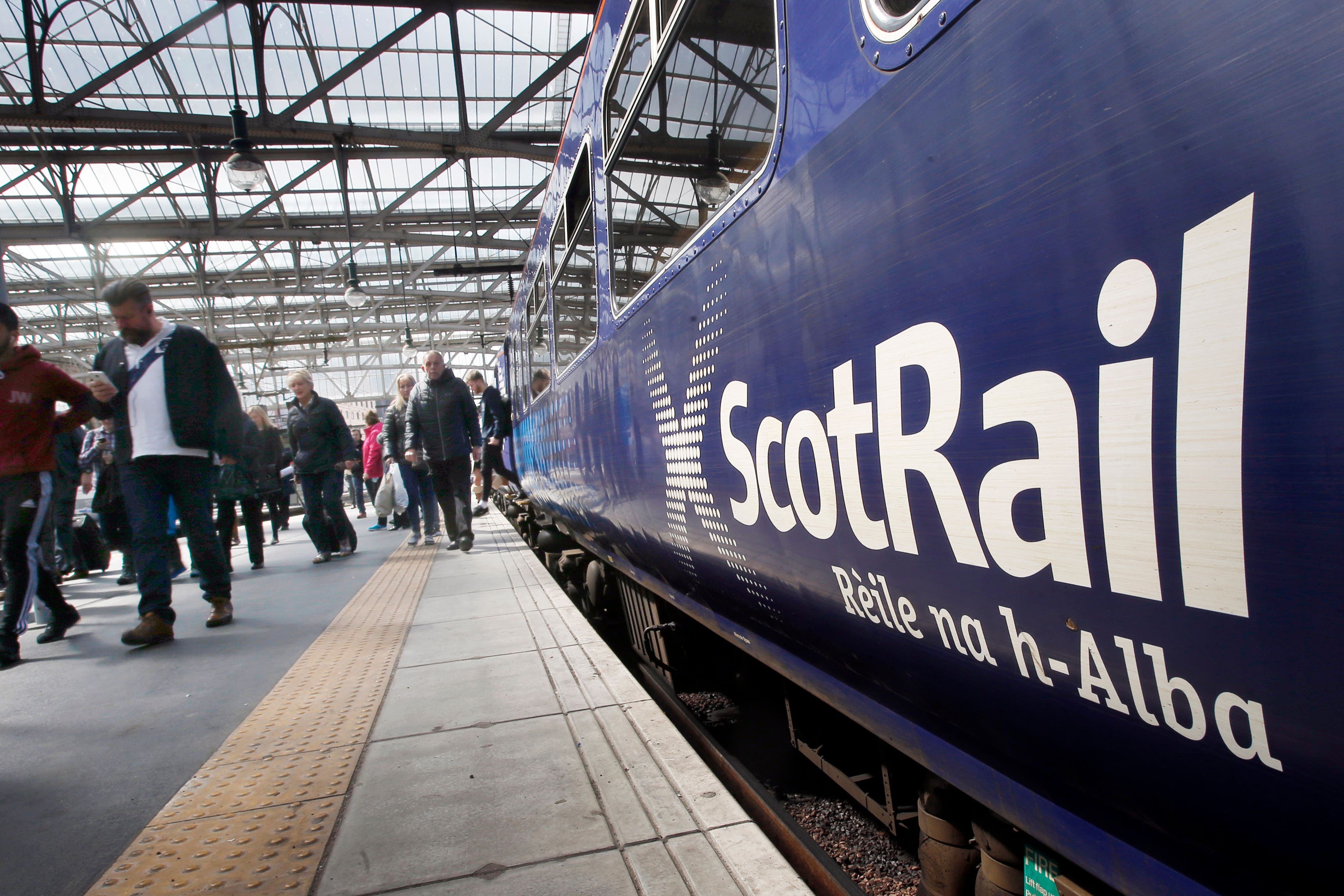 Rail services suspended as weather warning for rain extended - Vimarsana News
