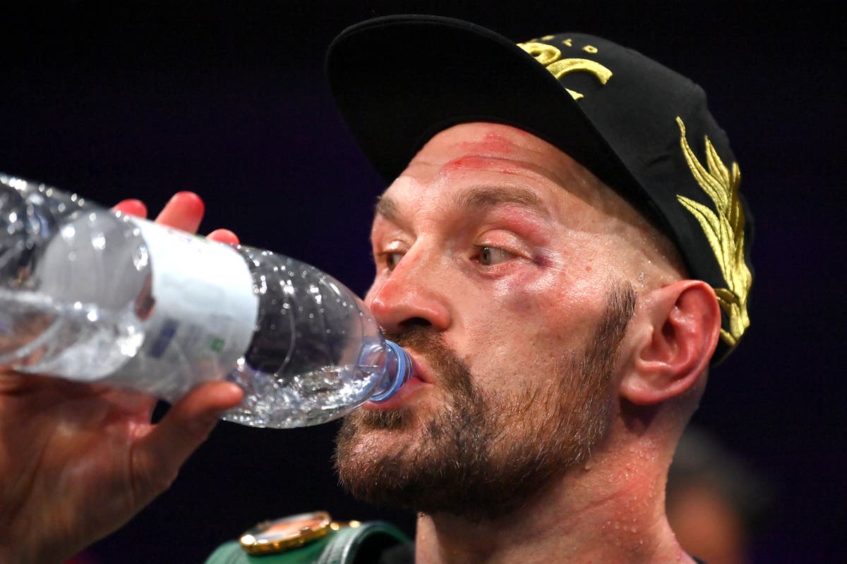 Fury vs Usyk postponed as Briton suffers cut in training – reports