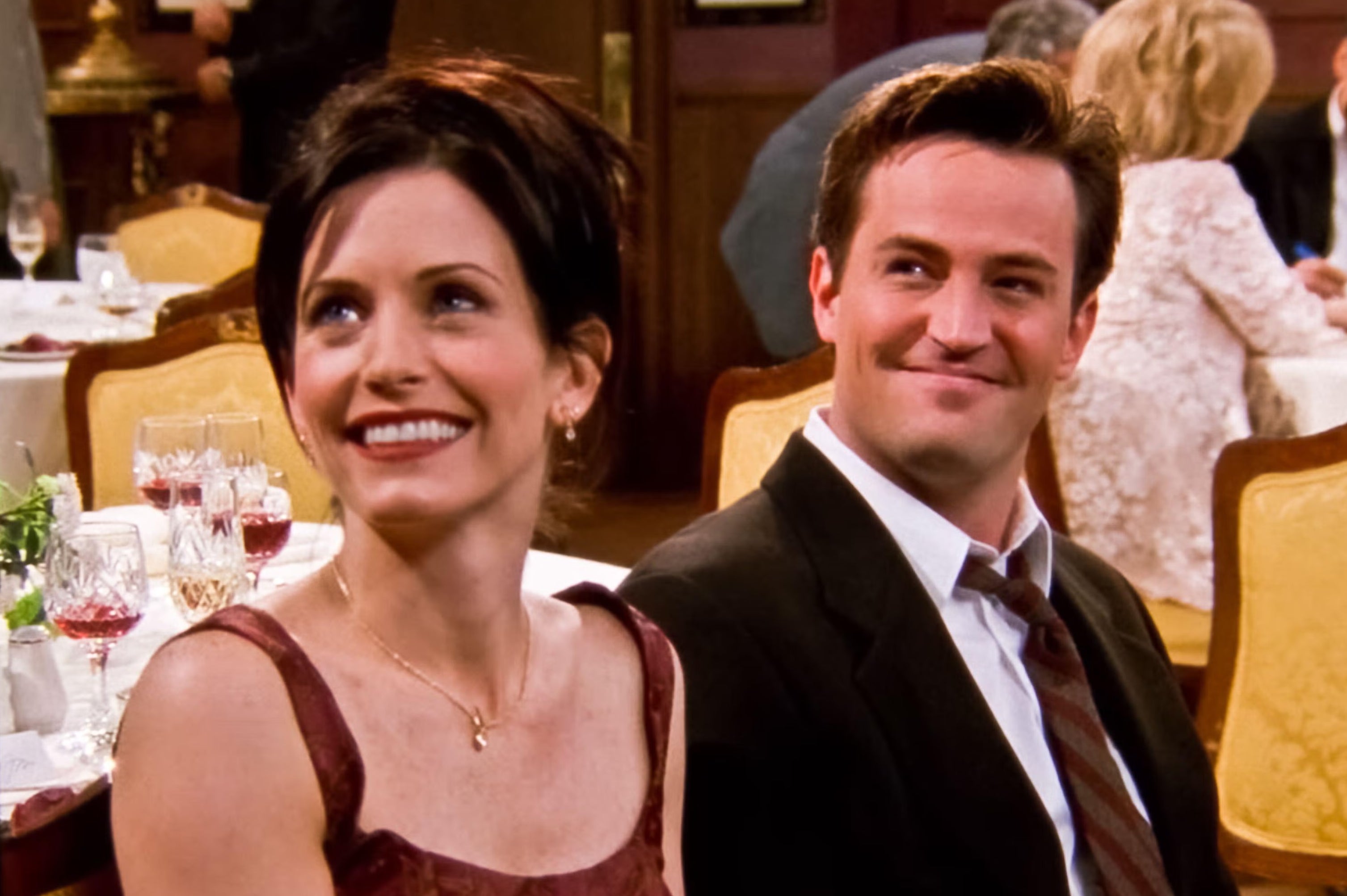 Matthew Perry Chandler And Monica From Friends Taught Me Everything I 