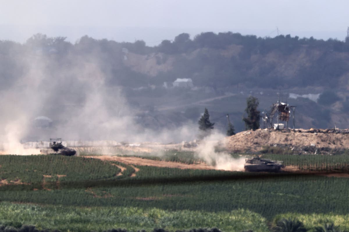 Tanks and troops target Gaza City in major escalation of Israel ground offensive