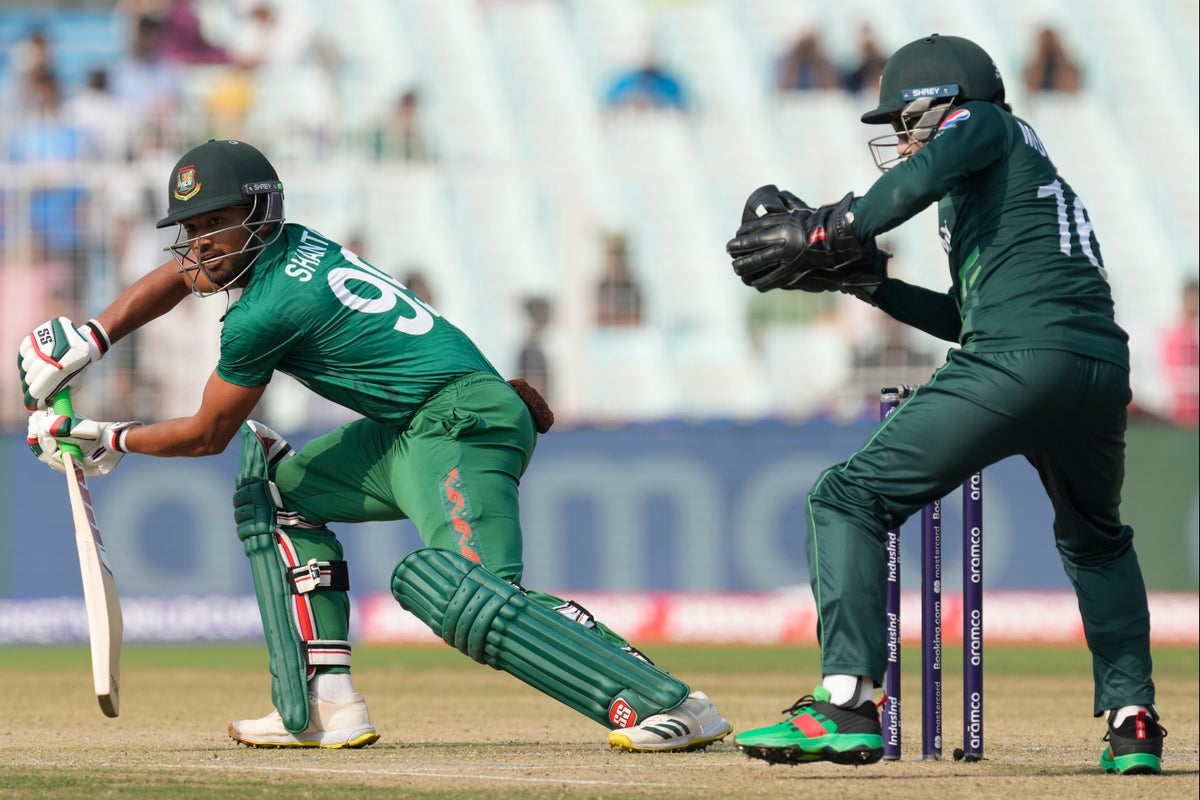 Pakistan v Bangladesh LIVE: Cricket World Cup score and updates as Pakistan look to stay in semi-final hunt