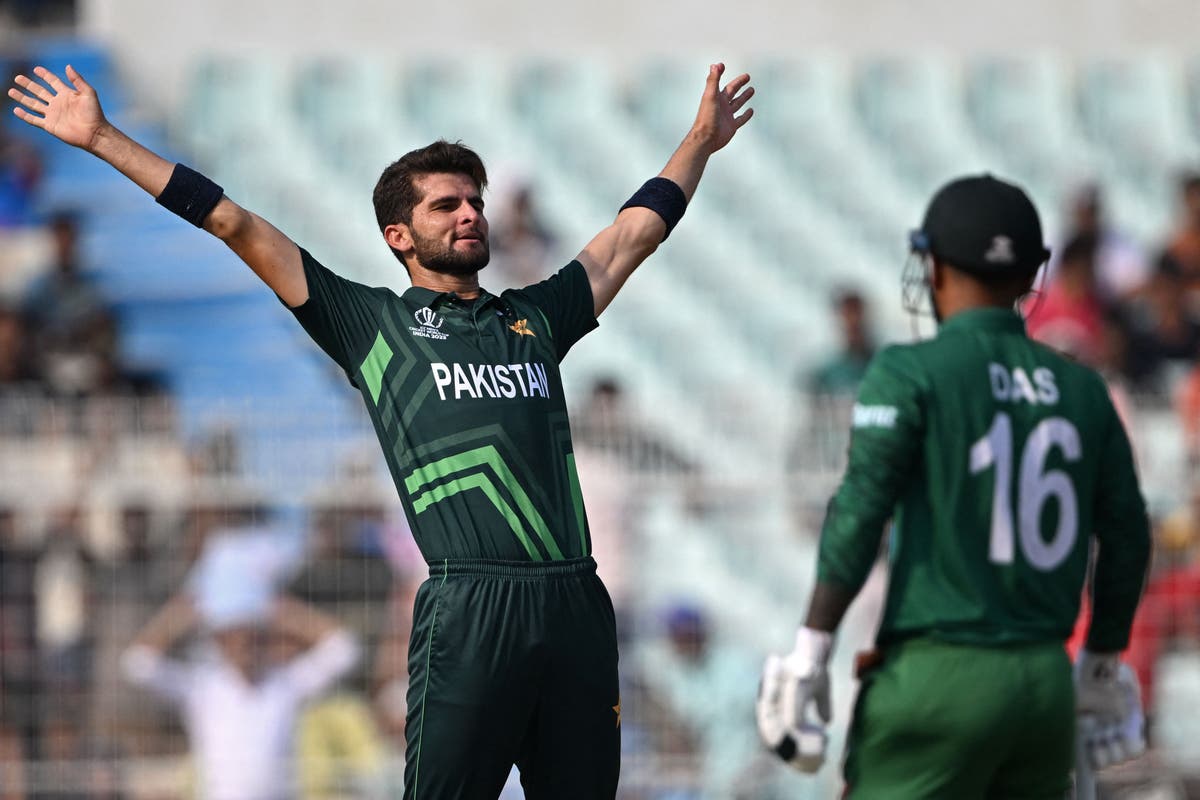 Pakistan v Bangladesh LIVE Cricket World Cup result as Pakistan keep