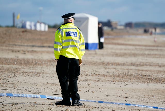 <p>Southsea beach cordoned off after body found on shore</p><p>
</p>
