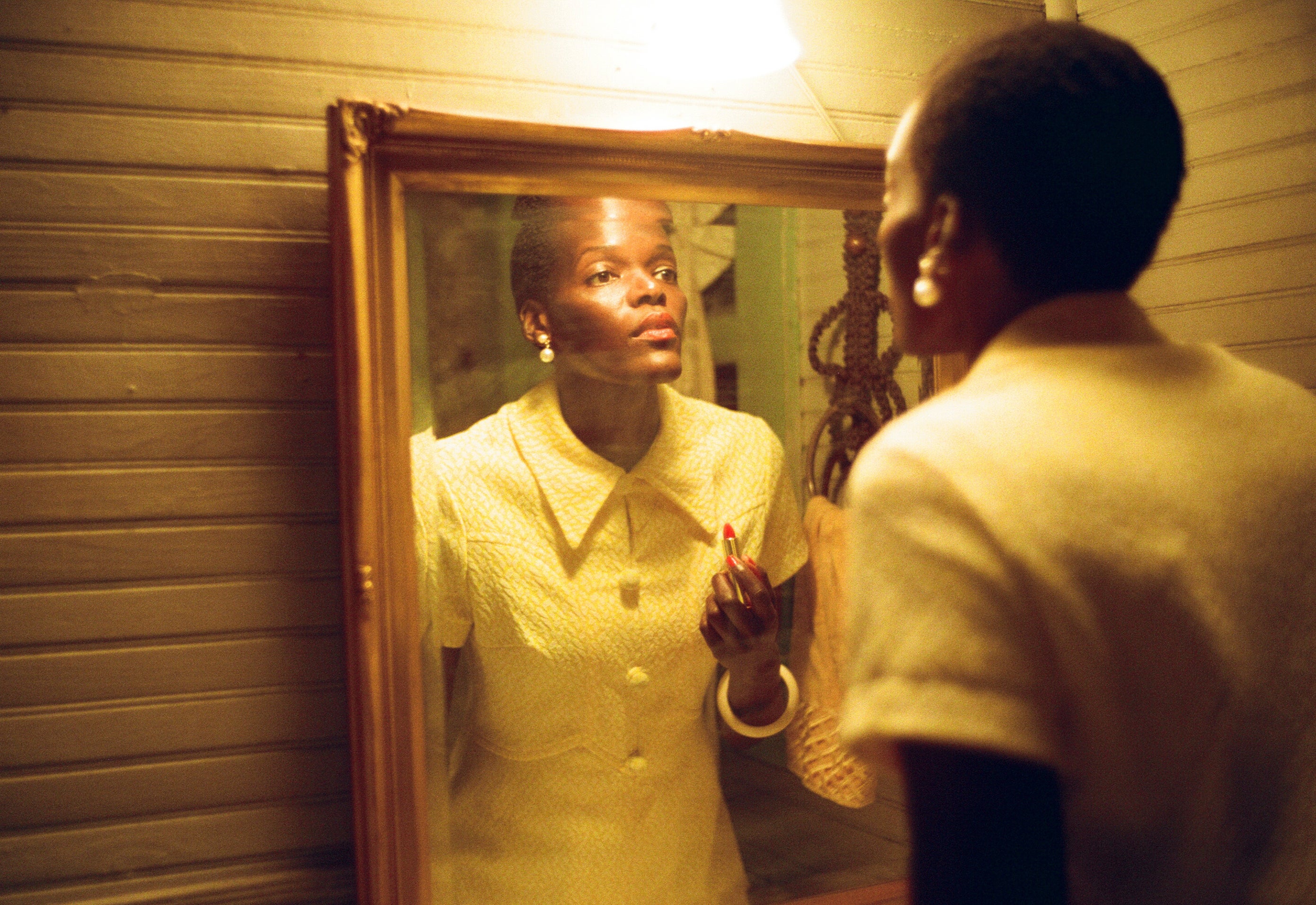 Film Review - All Dirt roads Taste of Salt