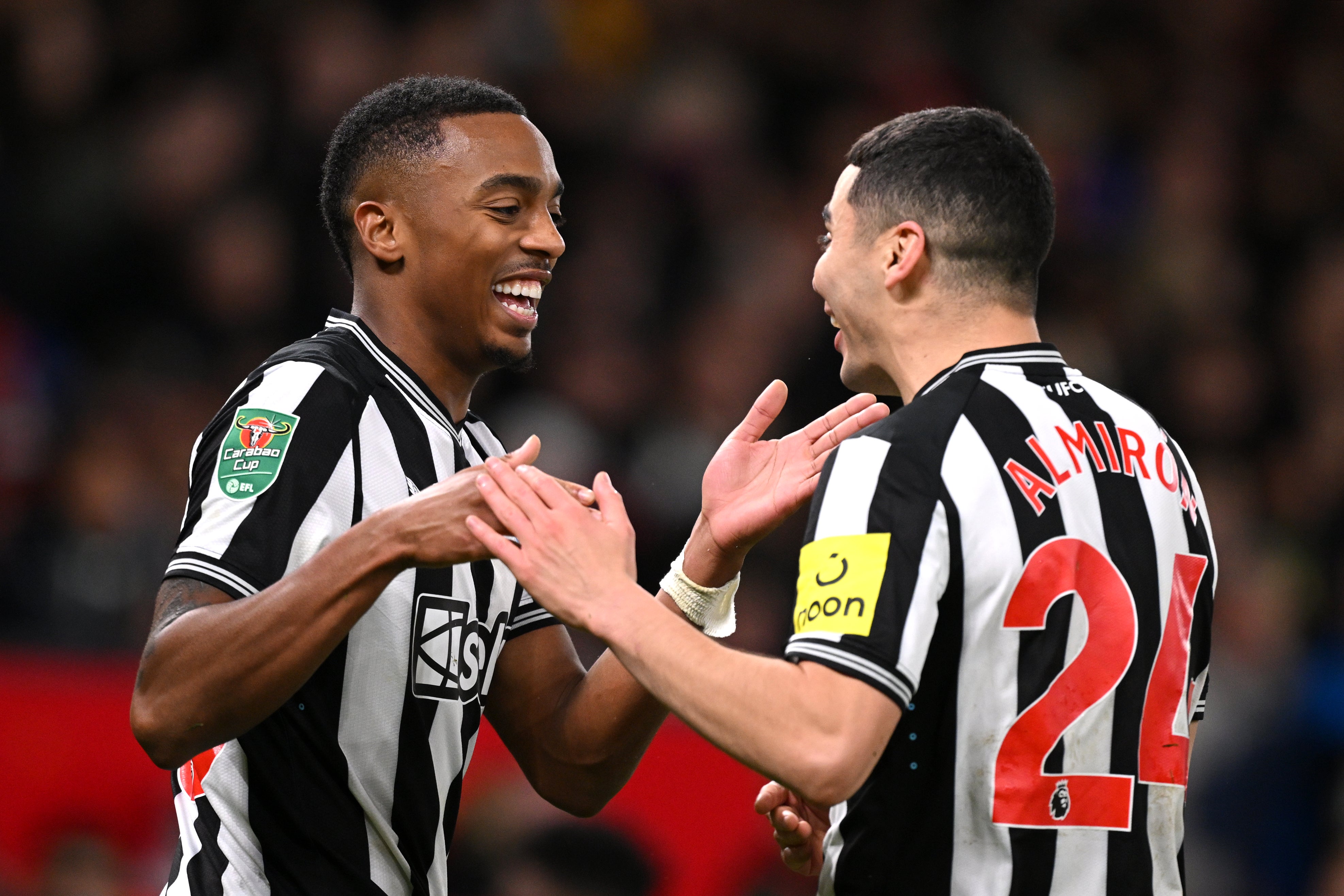 Joe Willock and Miguel Almiron both scored at Old Trafford as Newcastle cruised to victory
