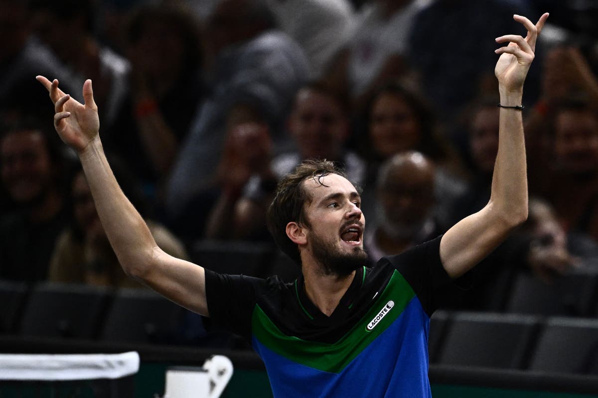Daniil Medvedev denies making crude gesture to Paris crowd after being booed