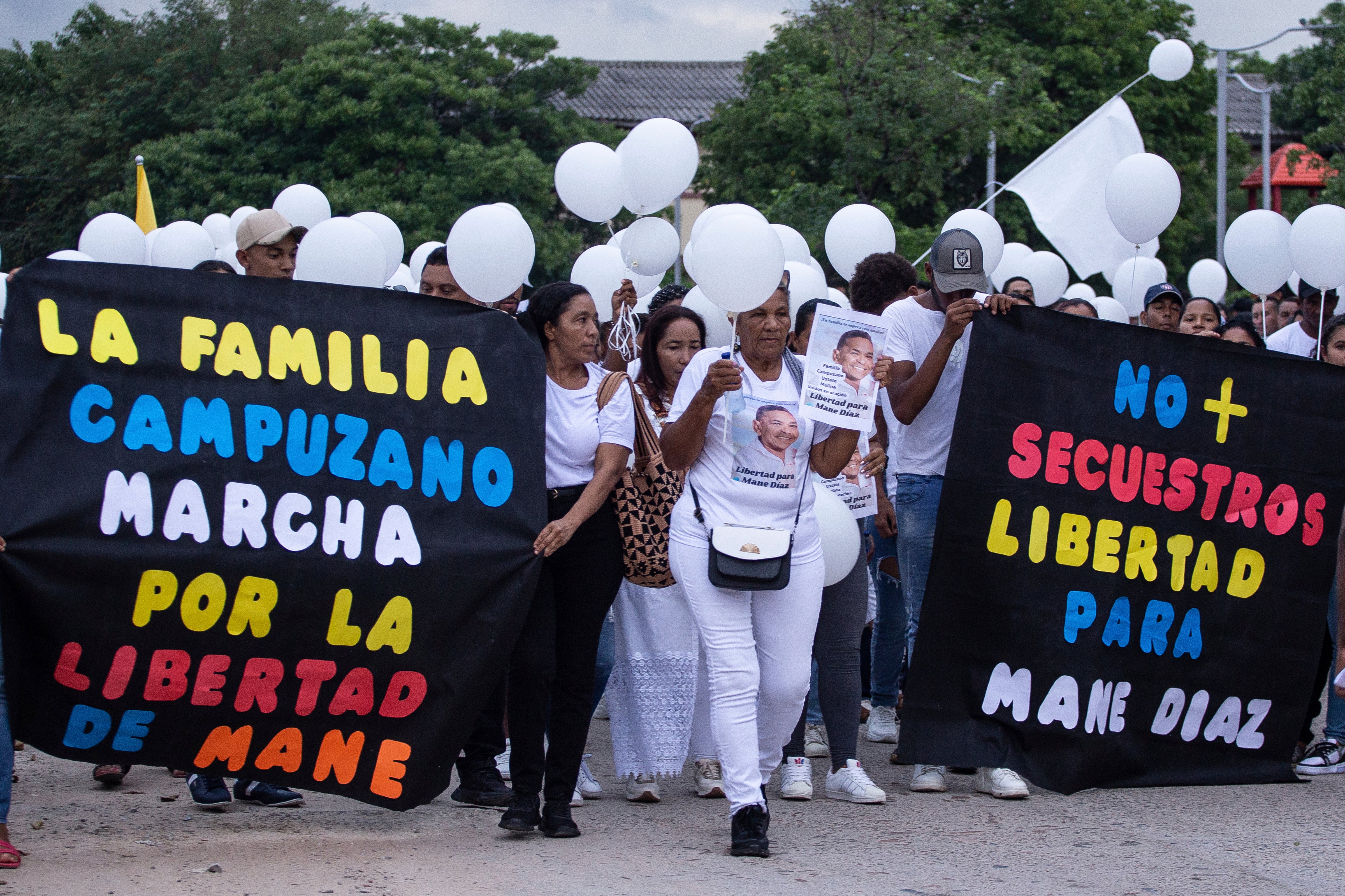 A march to demand the release of Diaz’s father, in Barrancas, Colombia, late last month