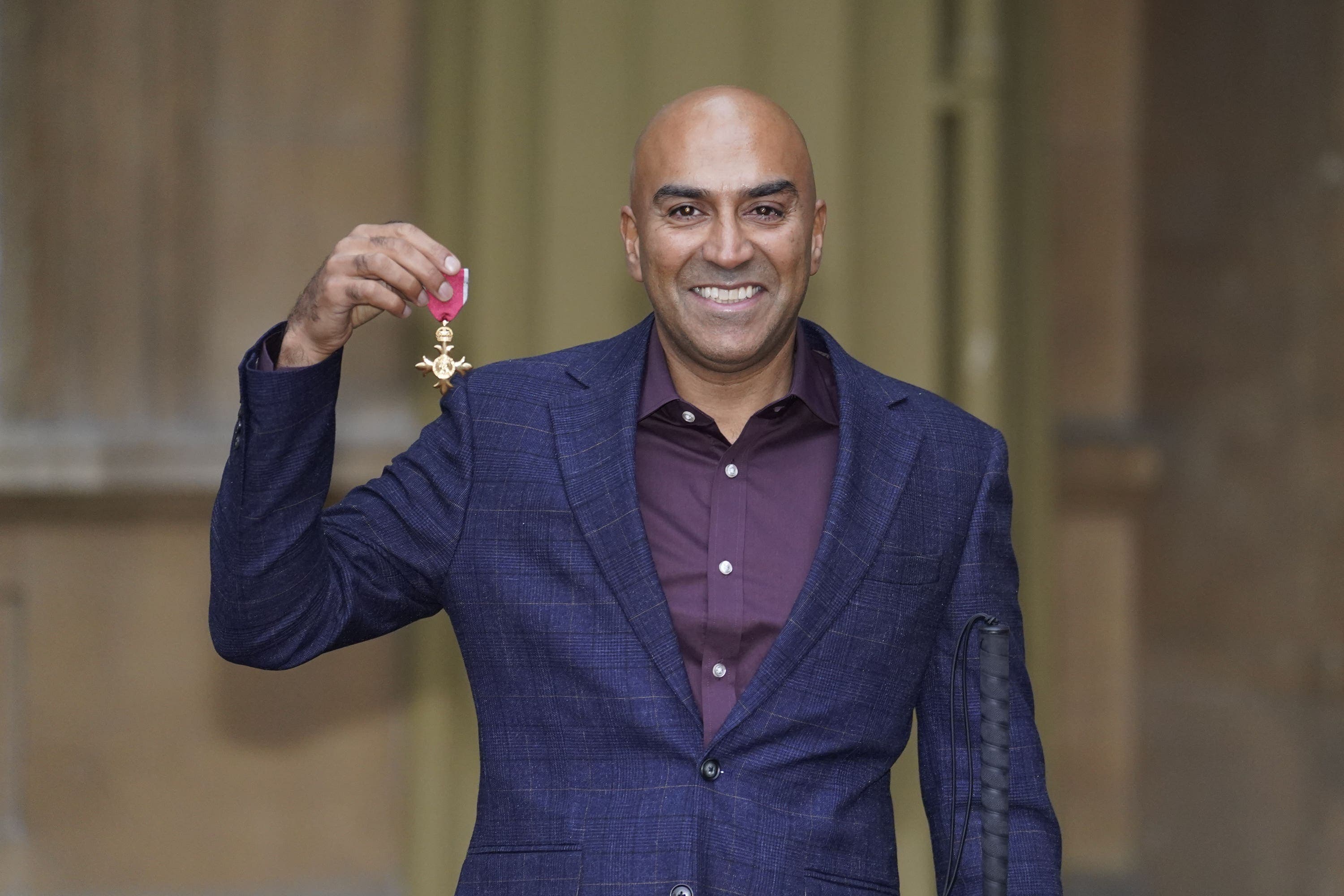 'Incredible feeling' for blind travel pioneer as he becomes an OBE - Vimarsana News