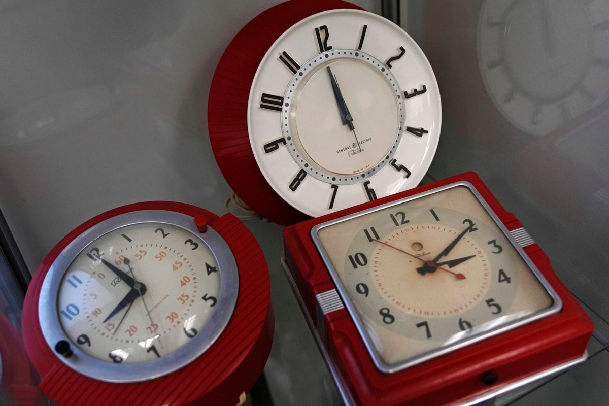Daylight saving 2023: Here’s what a sleep expert says about the time change as clocks change in US  