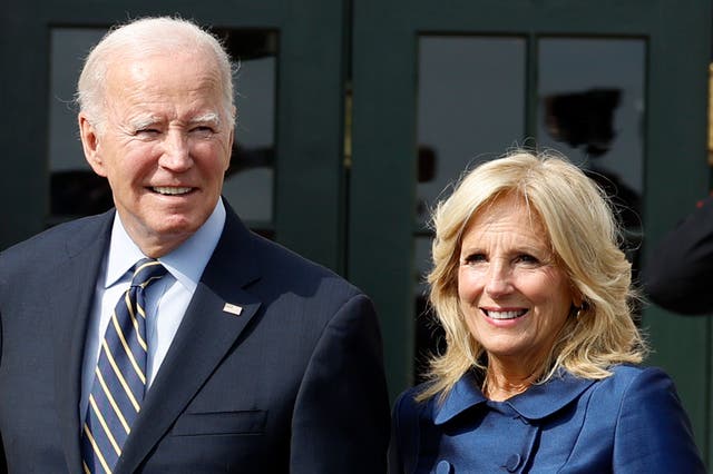 <p>President Joe Biden and first lady Jill Biden welcome President of Ukraine Volodymyr Zelensky and his wife Olena Zelenska at the White House 21 September 2023 in Washington, DC. </p>