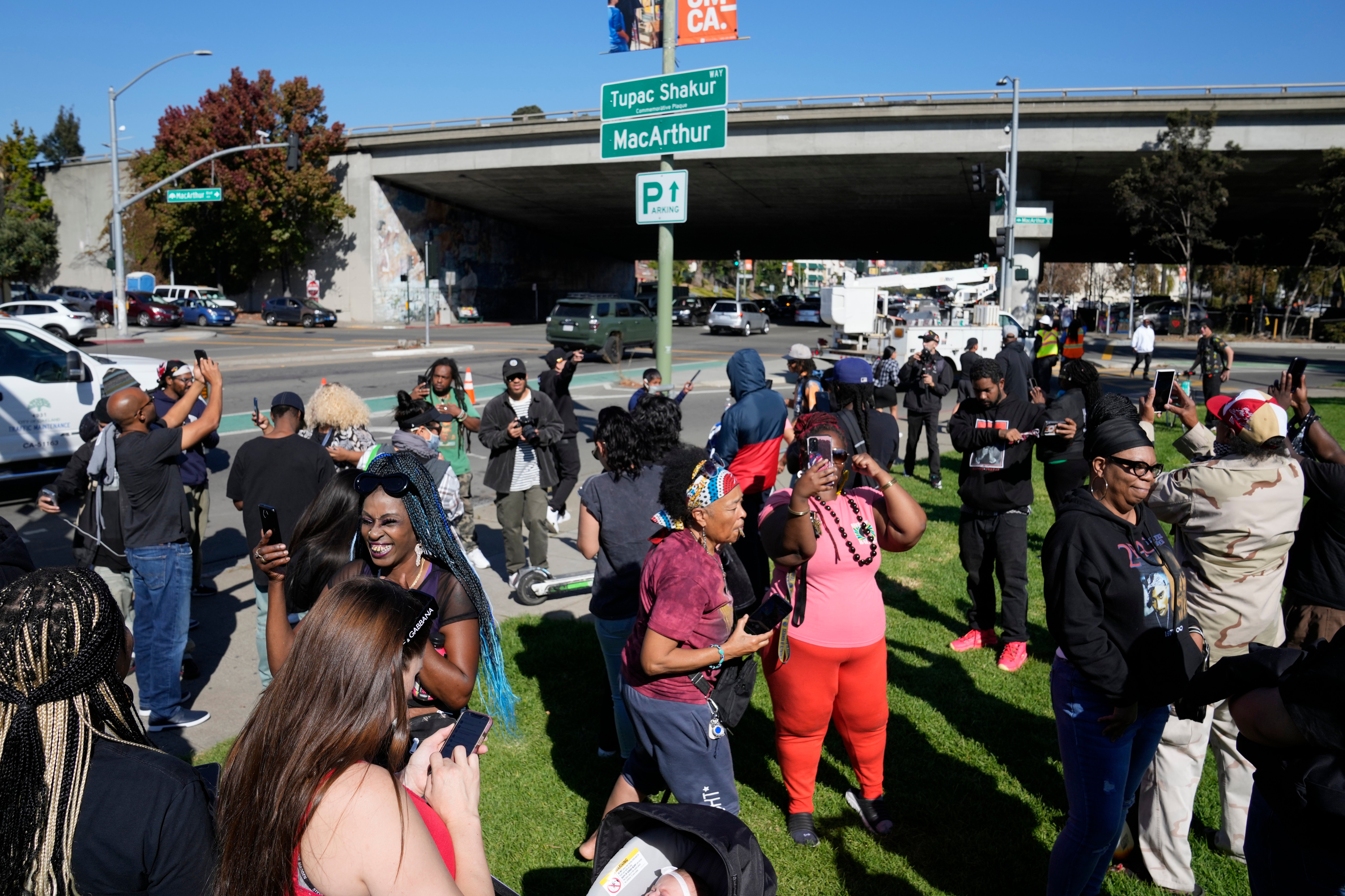 Tupac Oakland Street