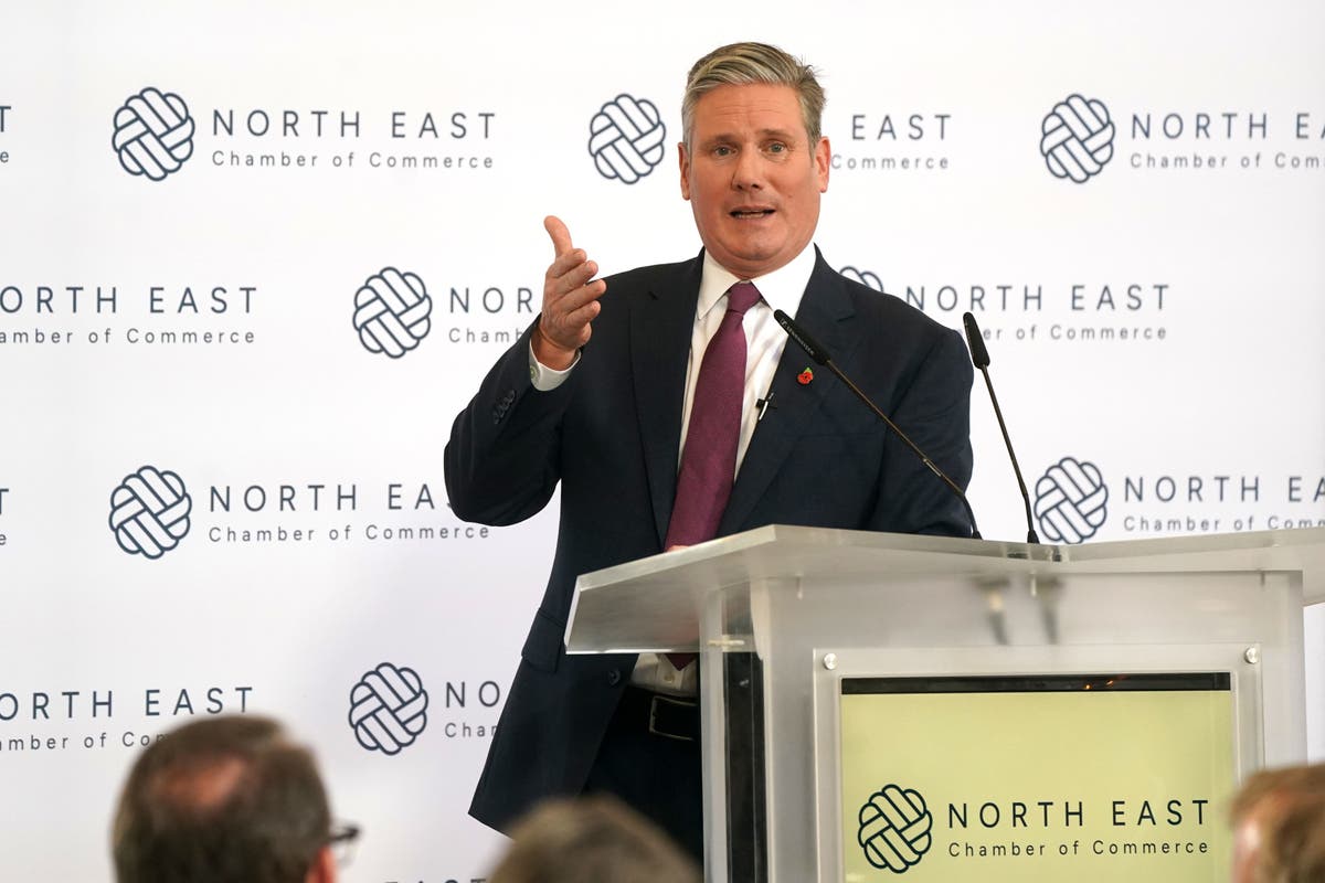 Leader of Burnley Council and 10 others quit Labour over Starmer’s Gaza ...