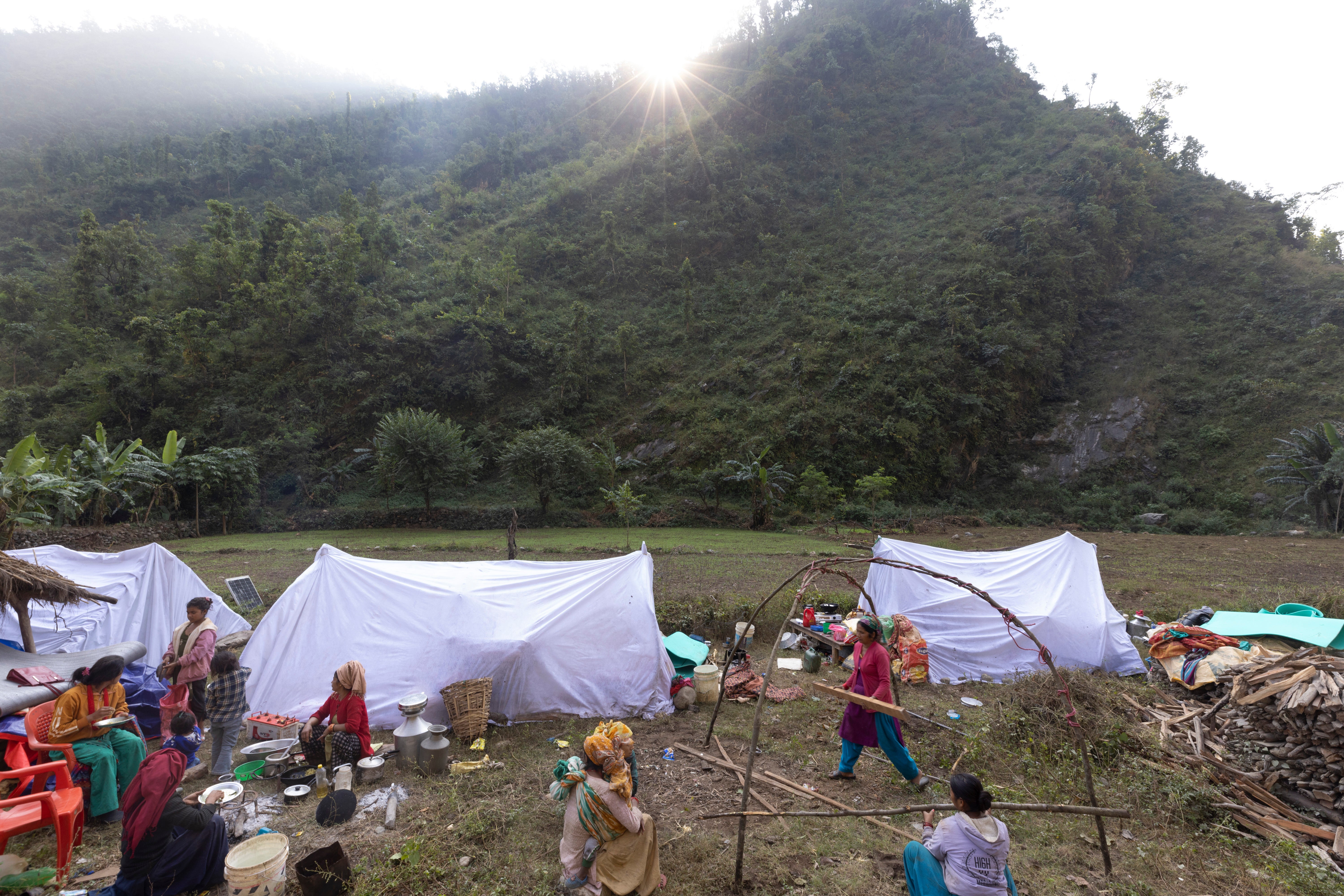 Villagers construct makeshift shelter in Chepare village, Nepal