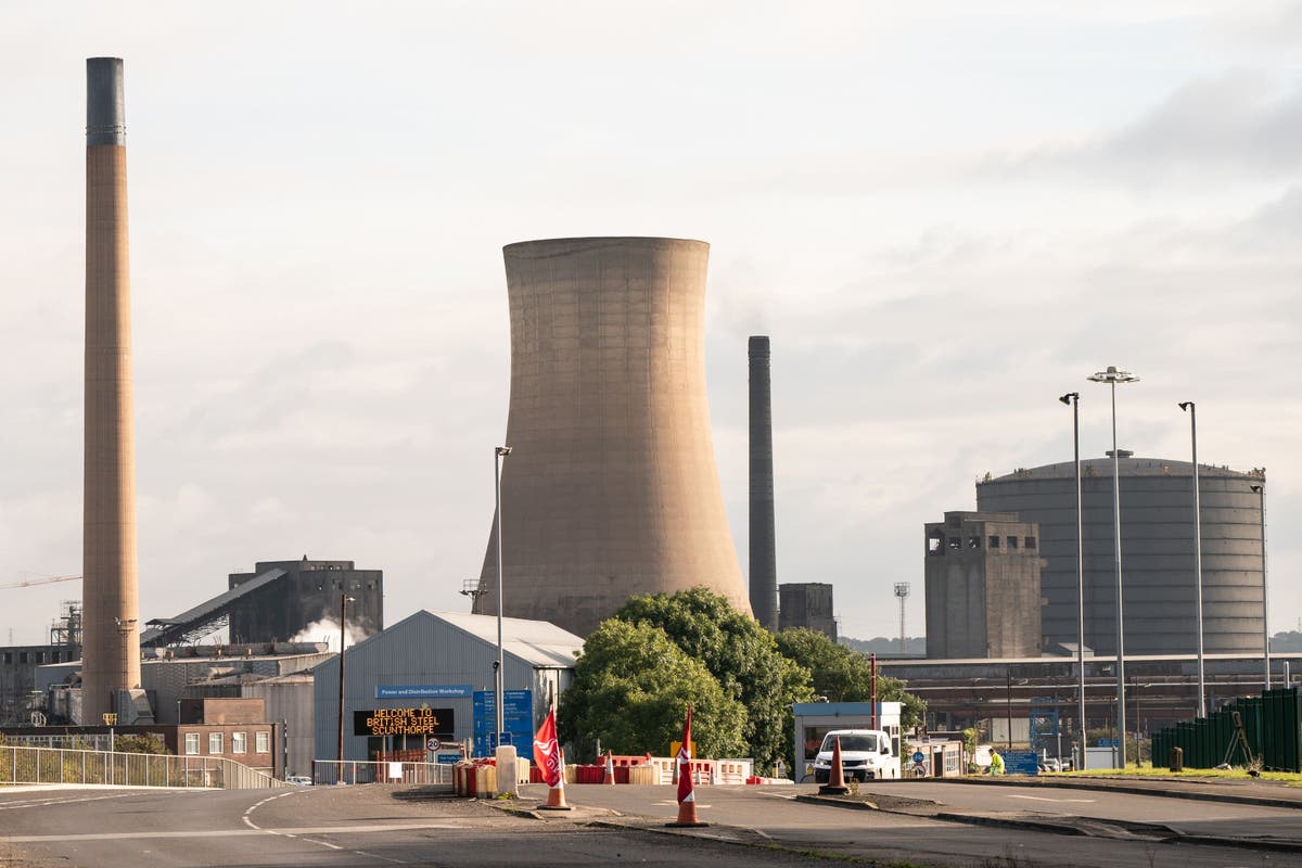 2,500 steelworkers to be laid off before Christmas as British Steel closes furnaces