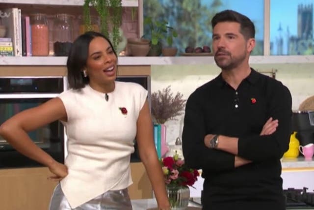 <p>This Morning co-host screams at Rochelle Humes as presenter fights back swearing on live TV.</p>