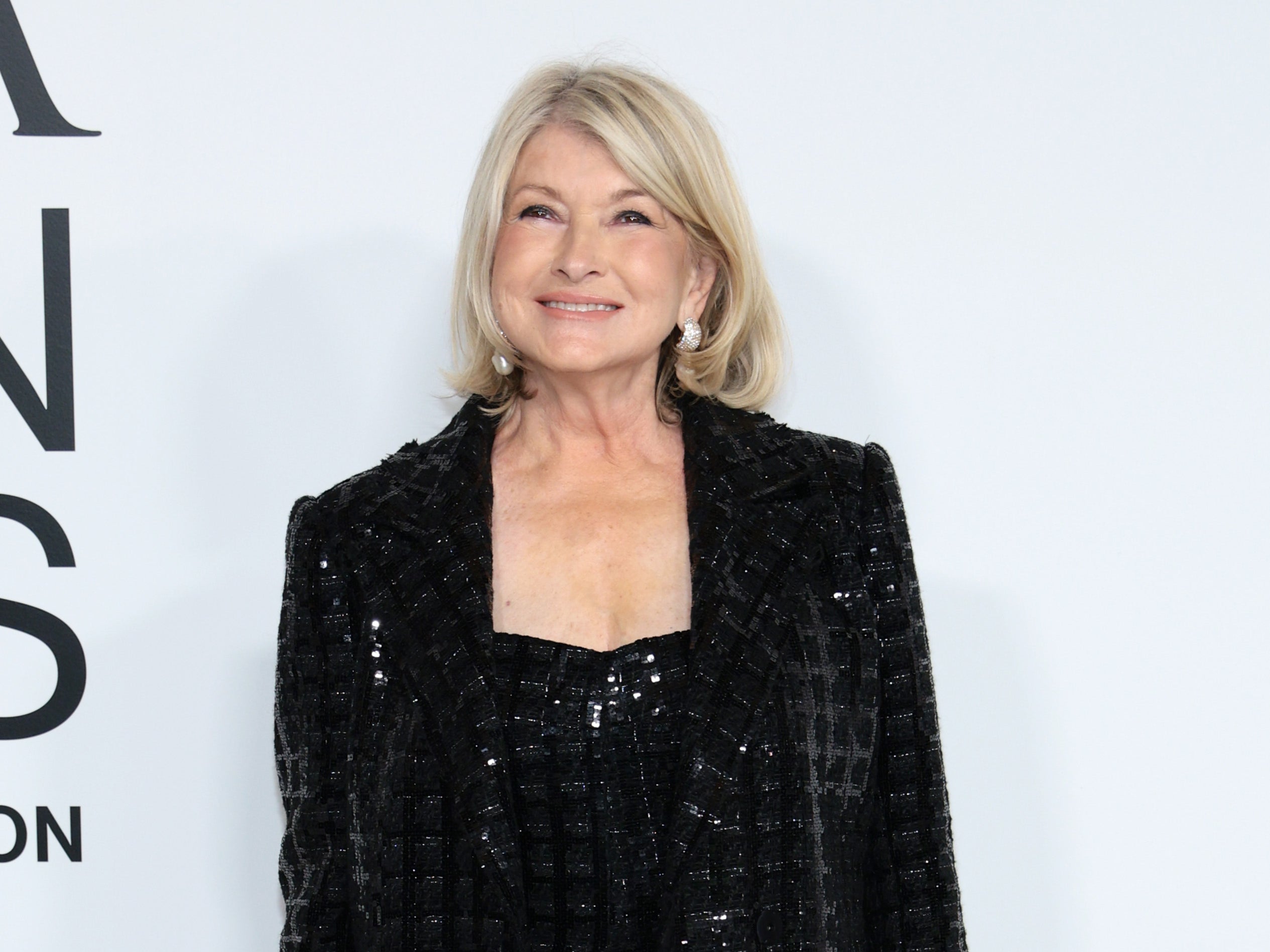 Martha Stewart was married to Andrew Stewart for 29 years but has no revealed new details about having an affair