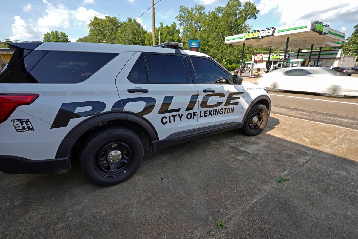 Justice Department opens probe of police in small Mississippi city over alleged civil rights abuses Justice Department opens probe of police in small Mississippi city over alleged civil rights abuses