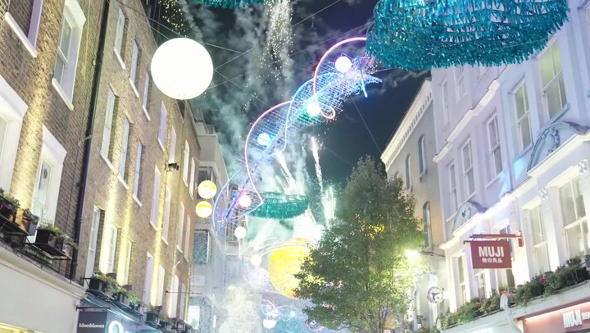 Moment London’s Carnaby Street lights up with 2023 Christmas display