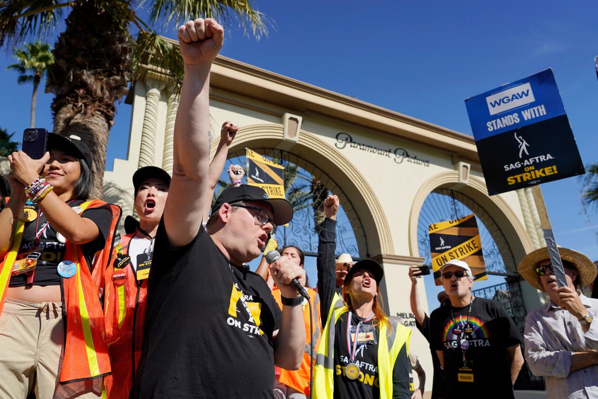 Sag-Aftra hails &lsquo;extraordinary scope&rsquo; of tentative deal with Hollywood studios