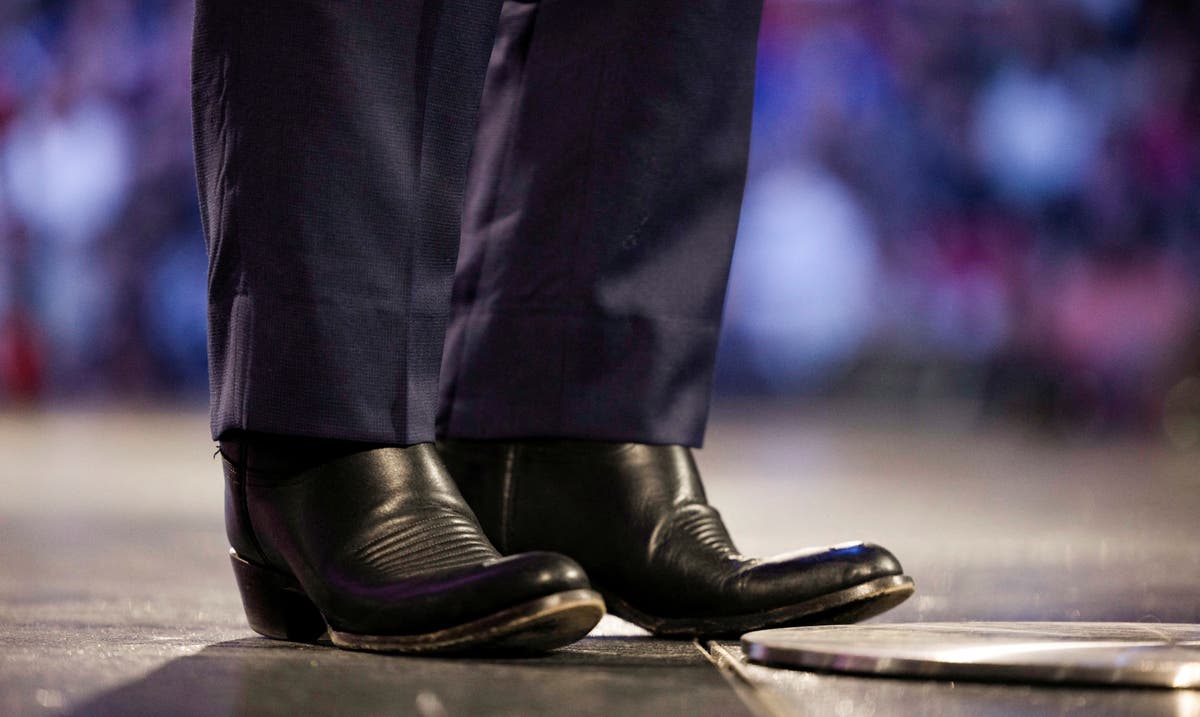 Ron DeSantis accused of wearing heel lifts on GOP debate stage | The ...