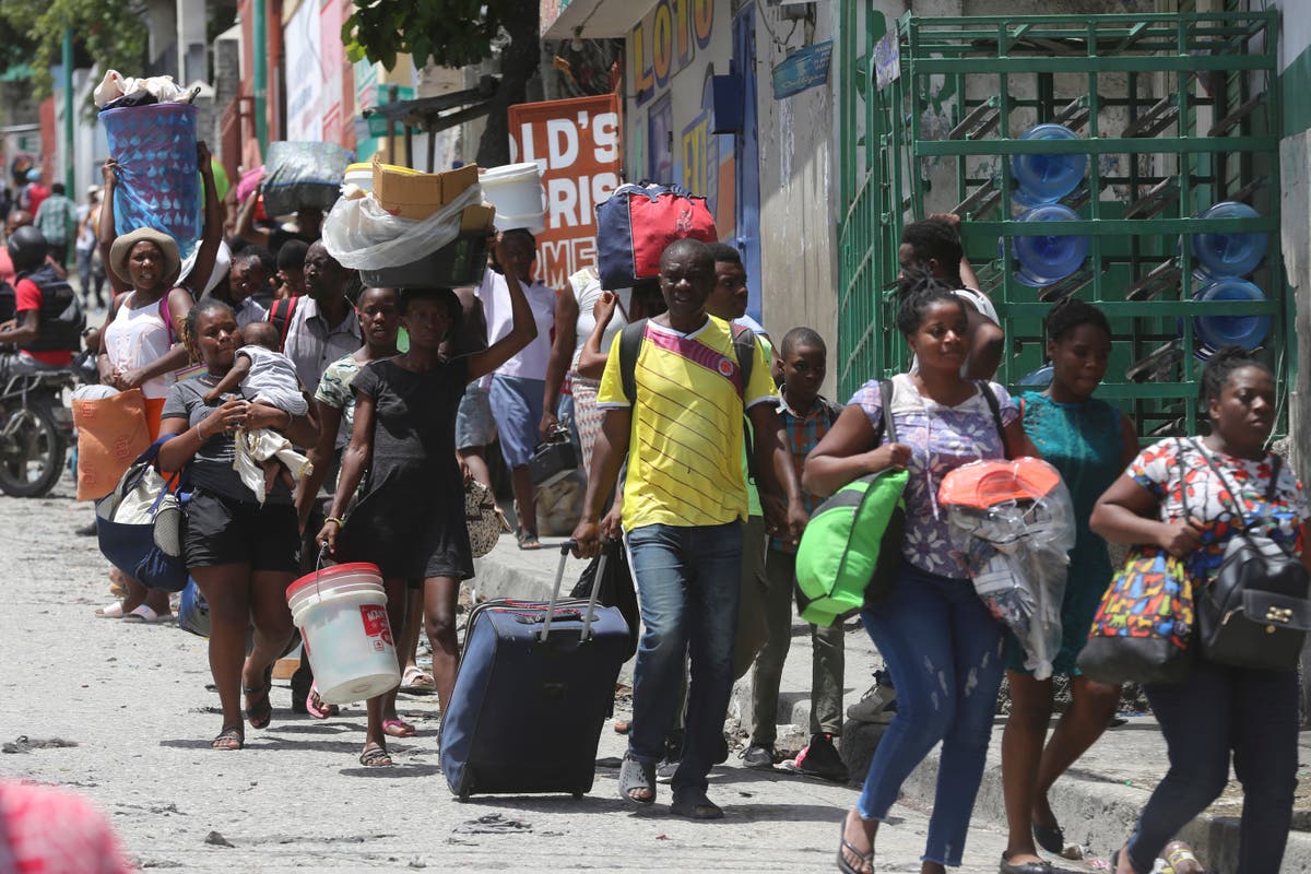 ООН предупреждава, че груповото насилие завладява някога мирния централен регион на Хаити