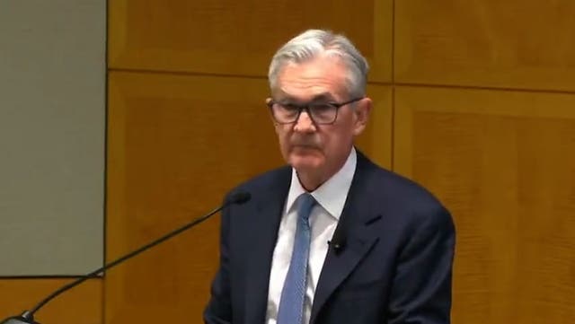 <p>Fed chair Jerome Powell swears at climate protesters for disrupting speech.</p>
