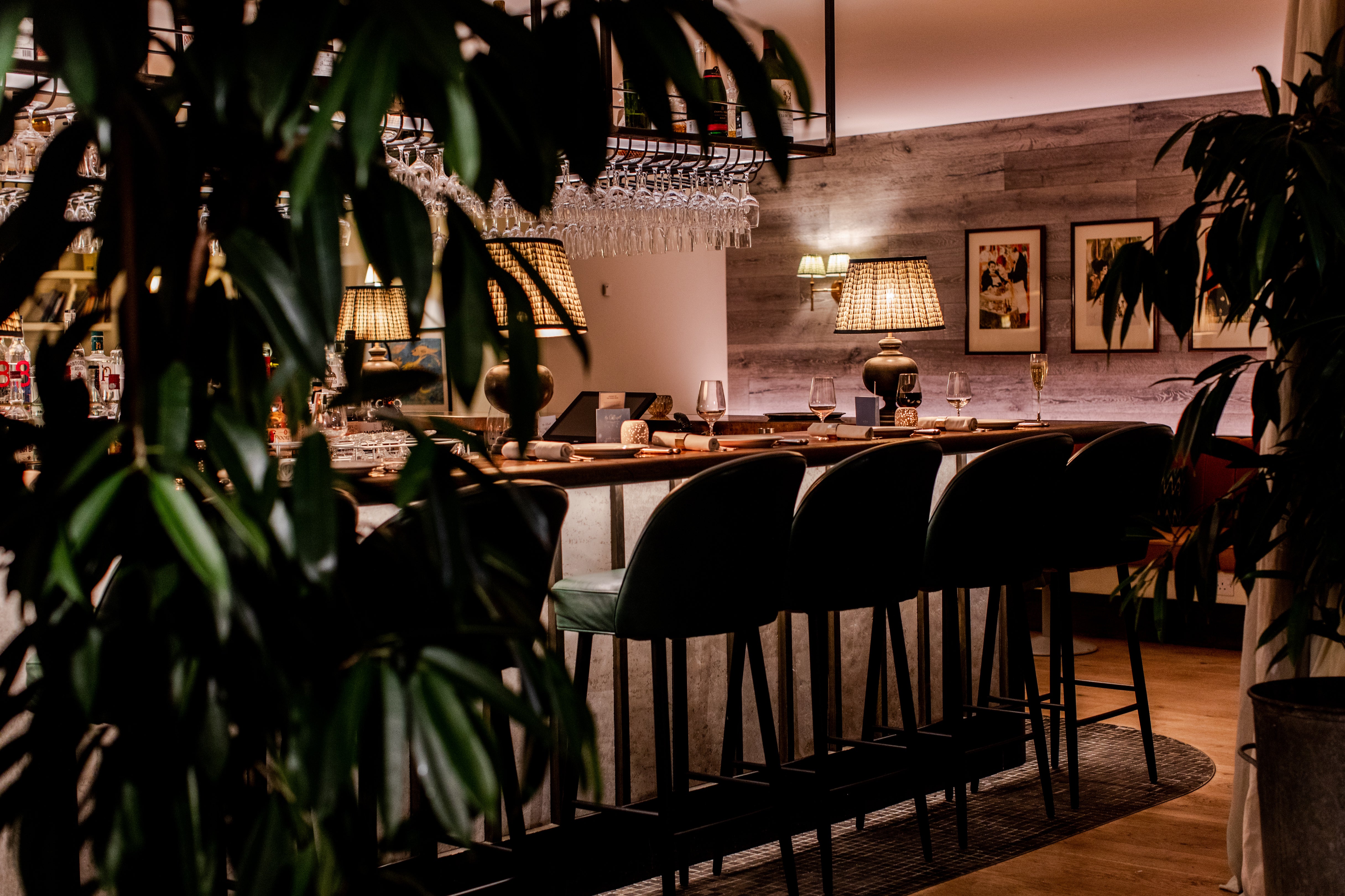 Oysters, nightcaps and midnight snacks make NYE at The Gallivant sparkle