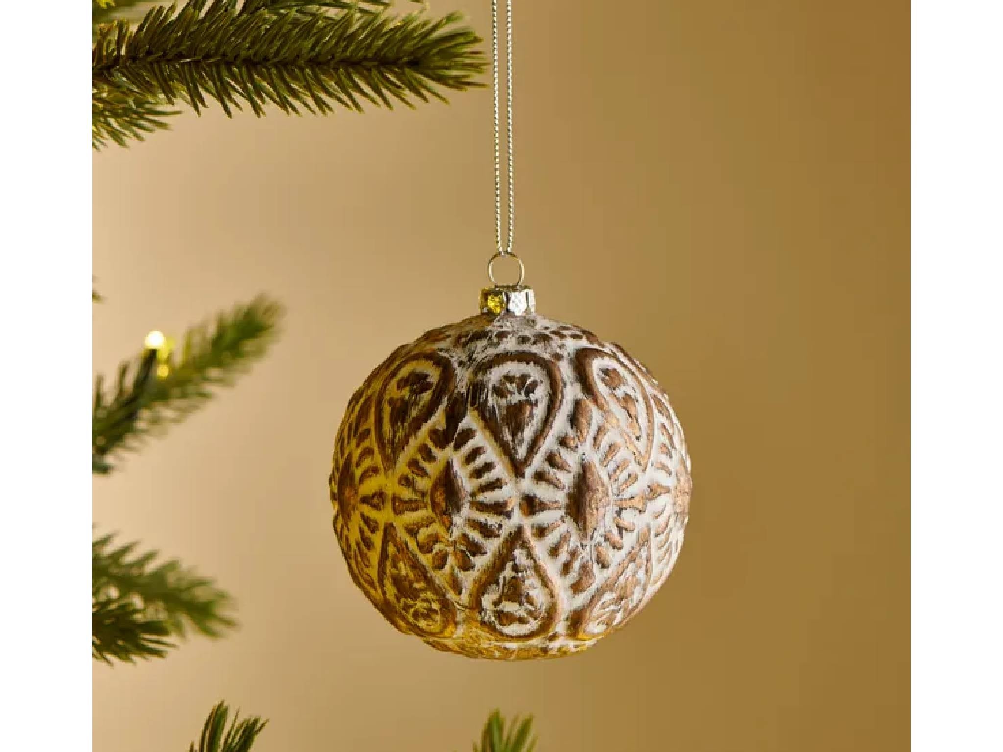 Dunelm gold and white embossed bauble 