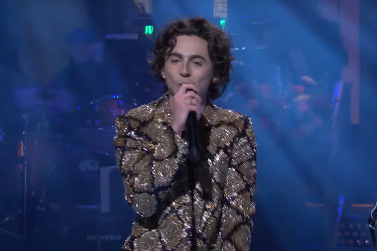 Timoth&eacute;e Chalamet performs NSFW rap about having a &lsquo;baby face&rsquo; as he hosts Saturday Night Live