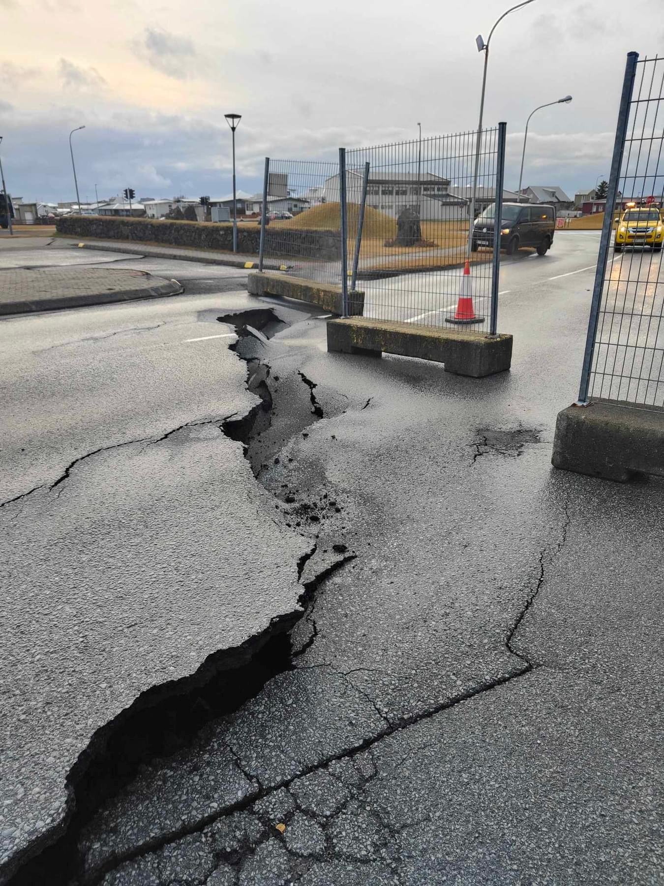 Iceland volcano Town of Grindavik could be obliterated if