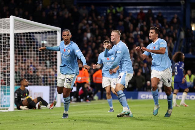 <p>Manchester City are top of the table and face second-placed Liverpool </p>