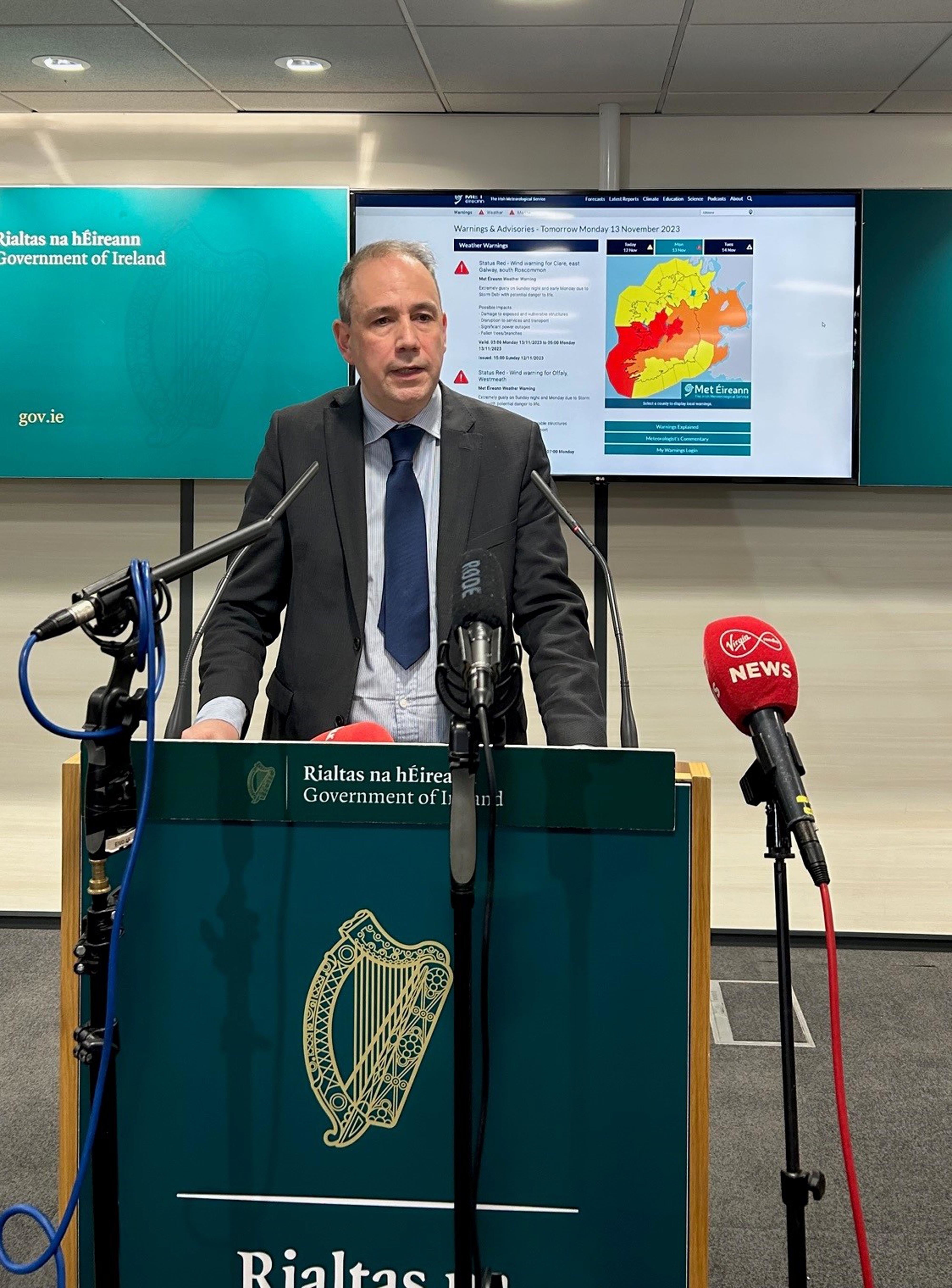 <p>Keith Leonard, National Director for Fire and Emergency Management speaking at Agriculture House in Dublin about Storm Debi on Sunday </p>
