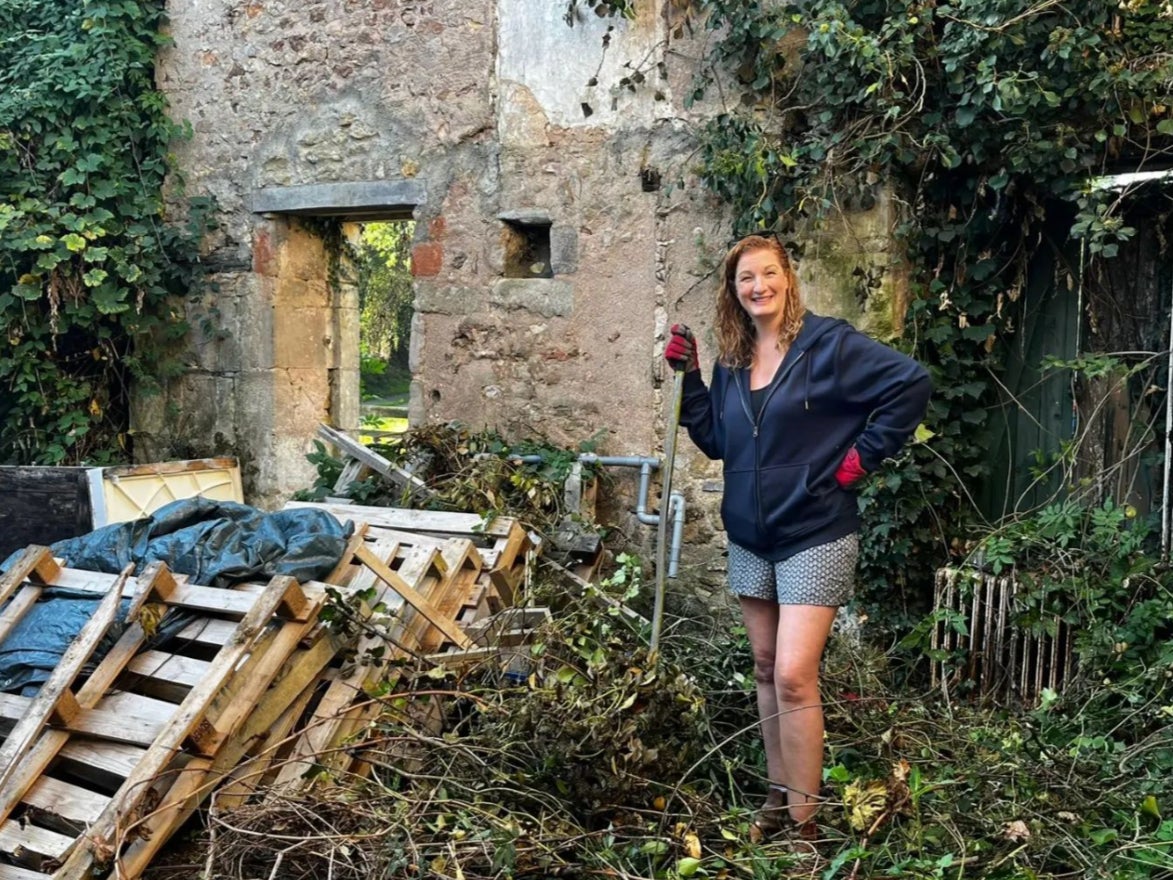 Liz Murphy at work on one of the rural French properties