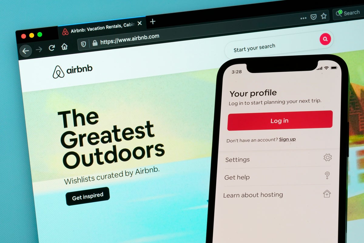 Airbnb host accused of blackmailing guest for cheating on partner | The  Independent