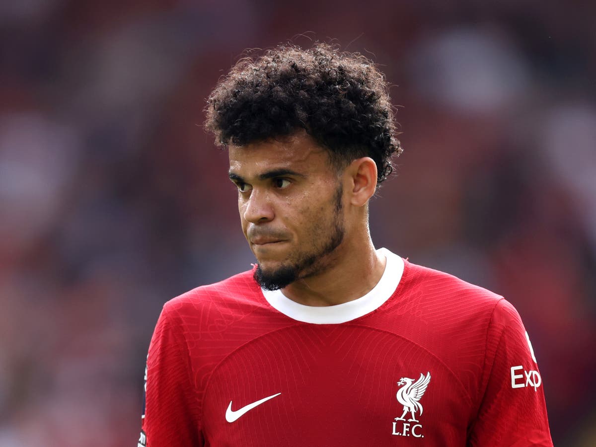 Liverpool&rsquo;s Luis Diaz reunited with kidnapped parents after returning to Colombia