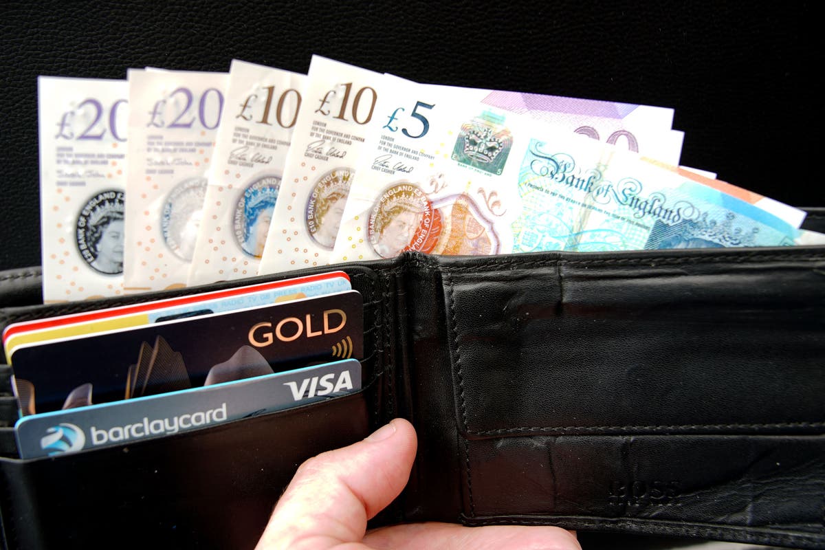 Charities’ bank accounts suddenly closed, regulators warn Charities’ bank accounts suddenly closed, regulators warn
