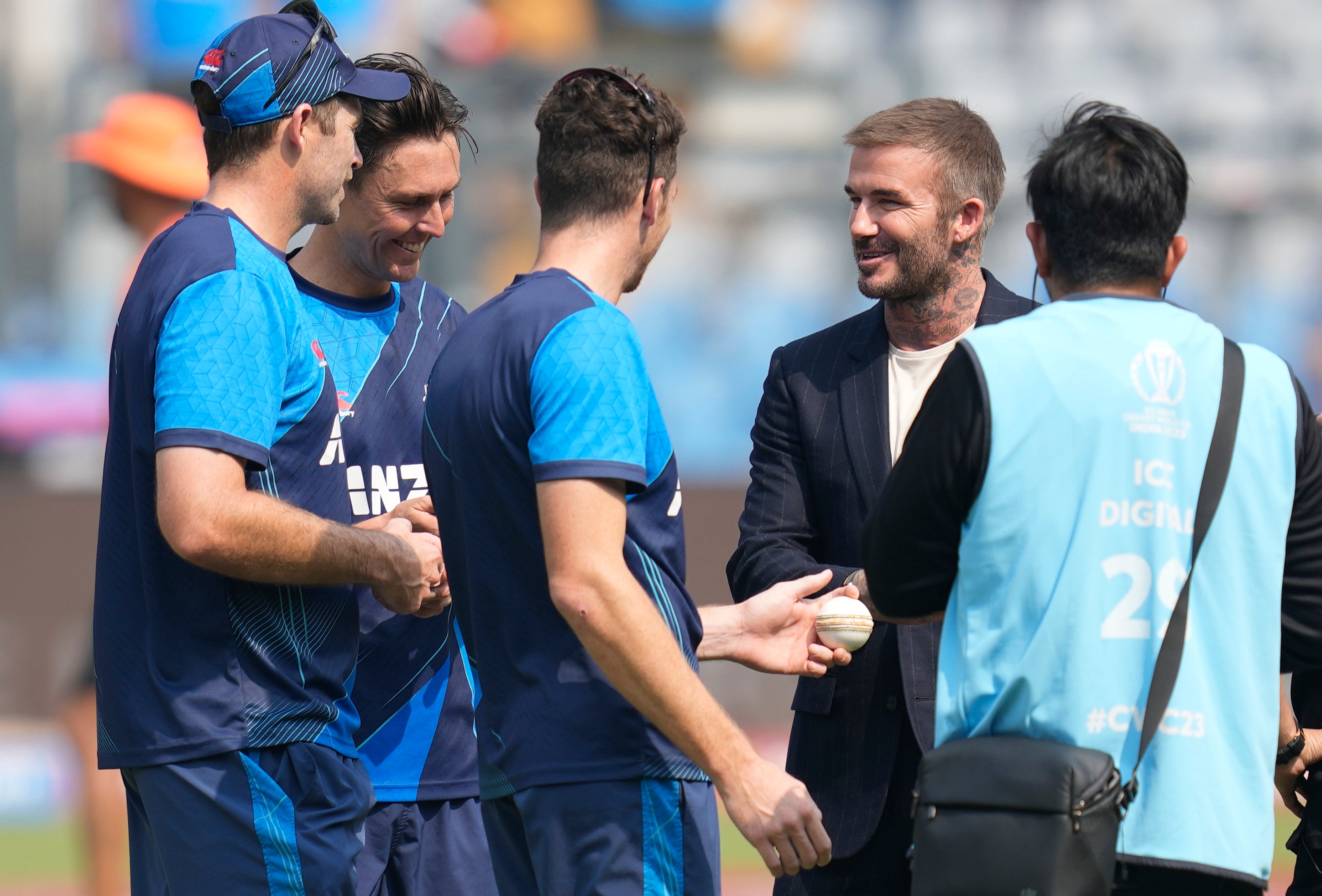 Beckham meets the New Zealand players