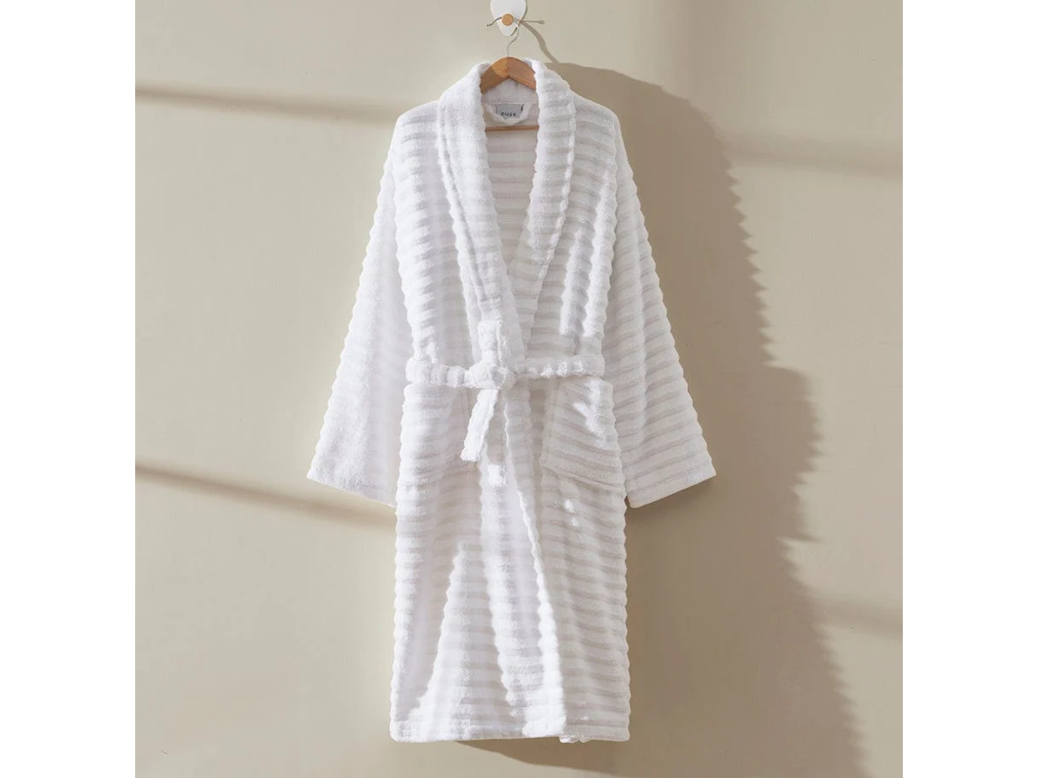dusk-bathrobe-indybest-stocking-filler-for-her