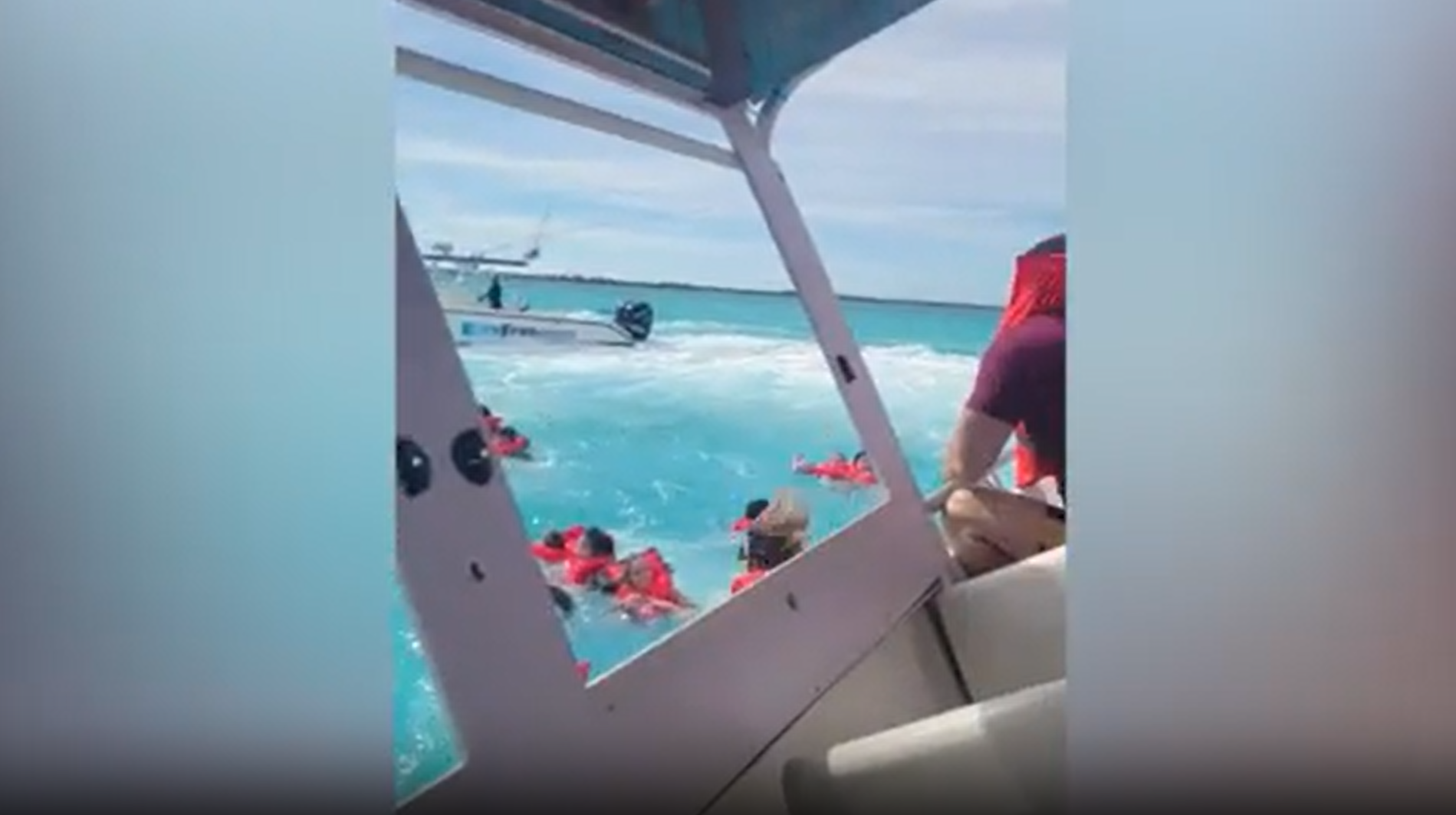 Passengers started to jump into the water after the alleged lack of instructions from the crew
