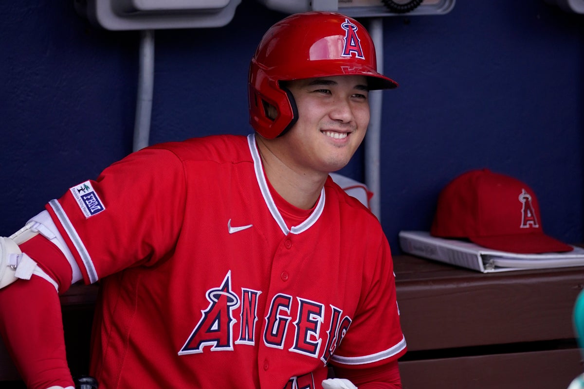 Shohei Ohtani signs 10-year $700 million contract with Dodgers