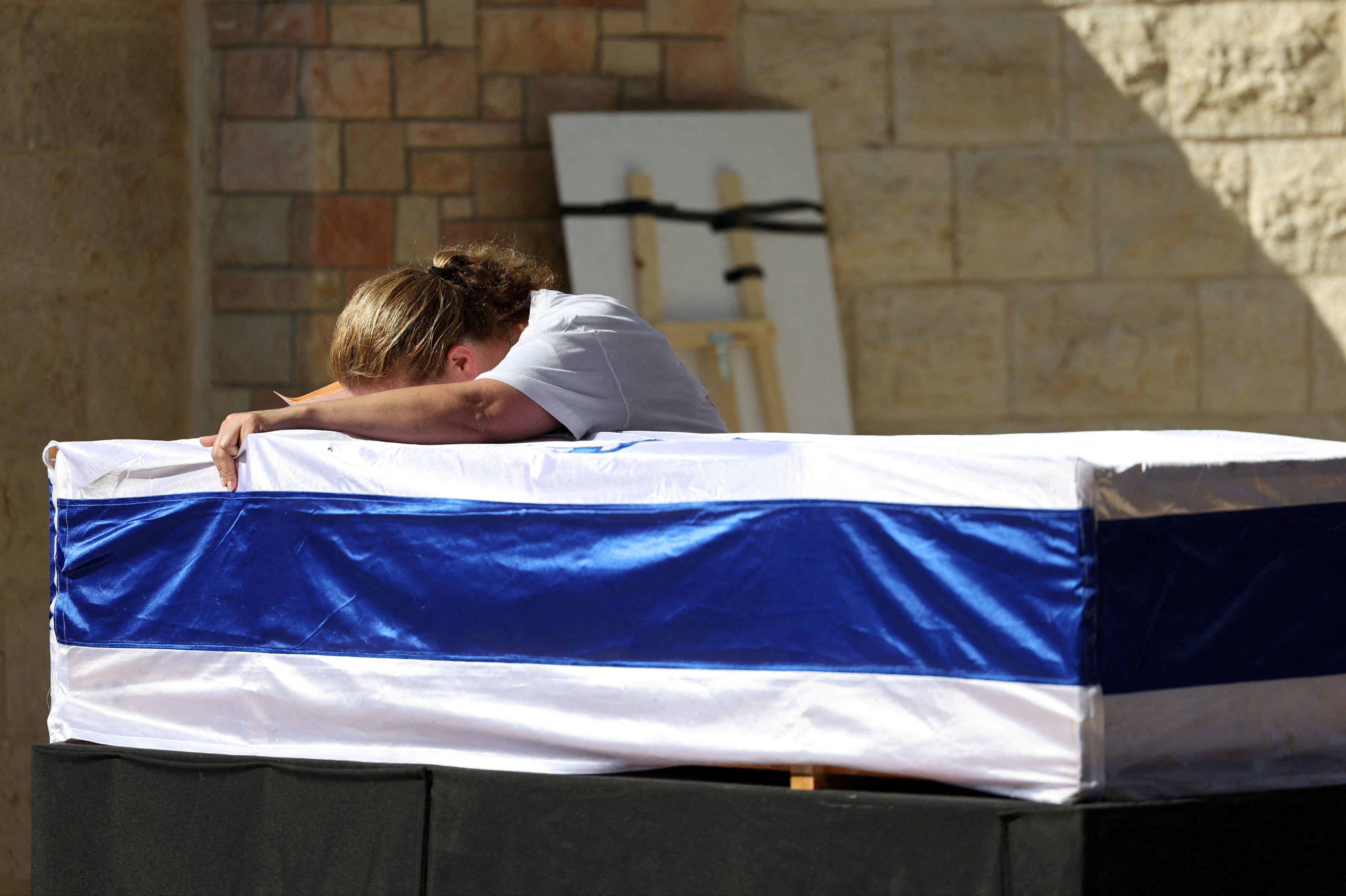 The mother of Israeli soldier Corporal Noa Marciano during her funeral