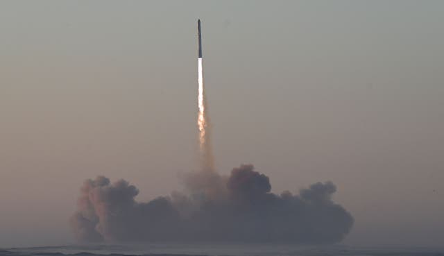 <p>SpaceX’s Starship rocket launches from Starbase during its second test flight in Boca Chica, Texas</p>