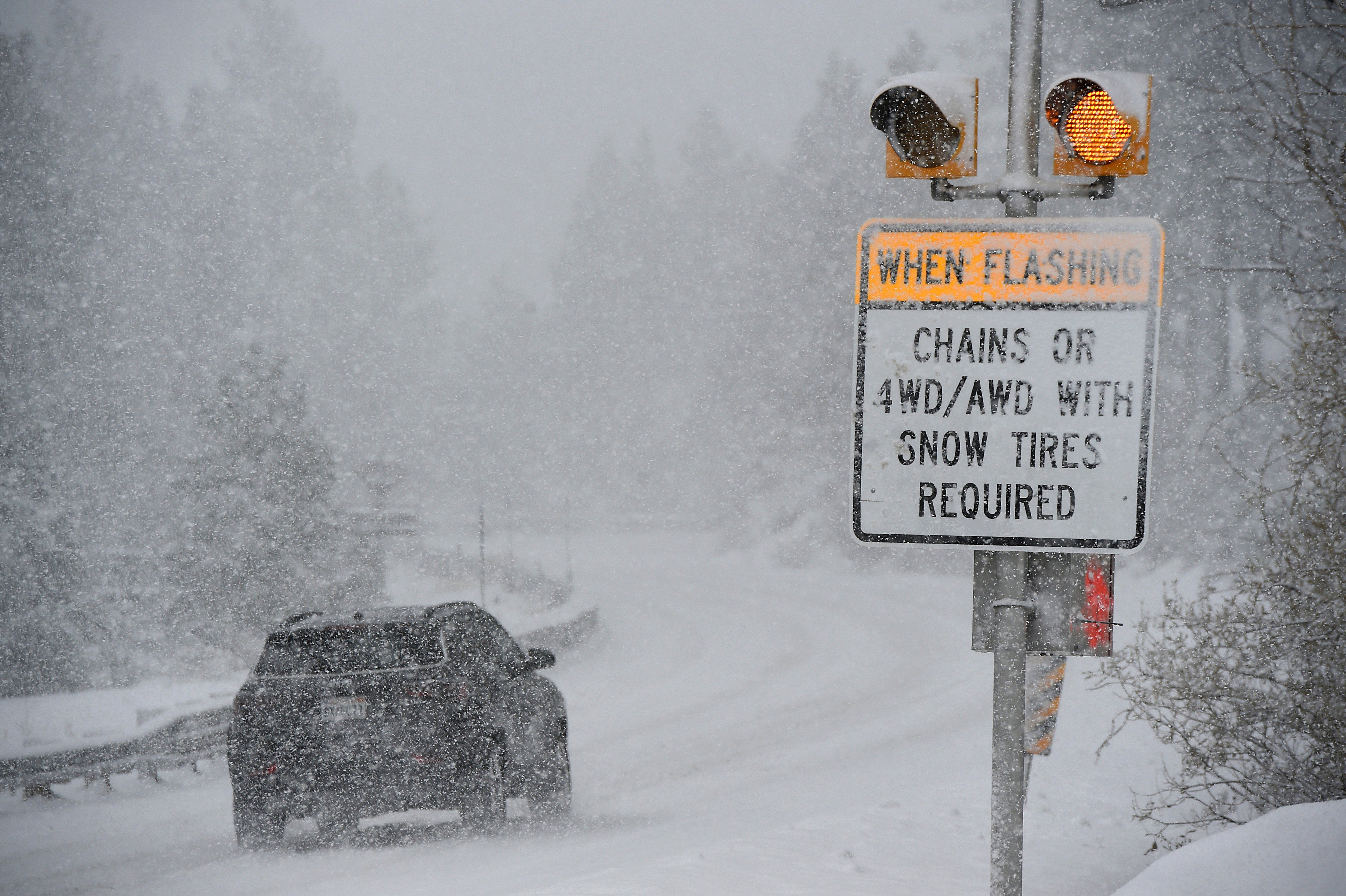 More Than A Foot Of Snow, 100 Mph Wind Gusts Possible As Storm ...