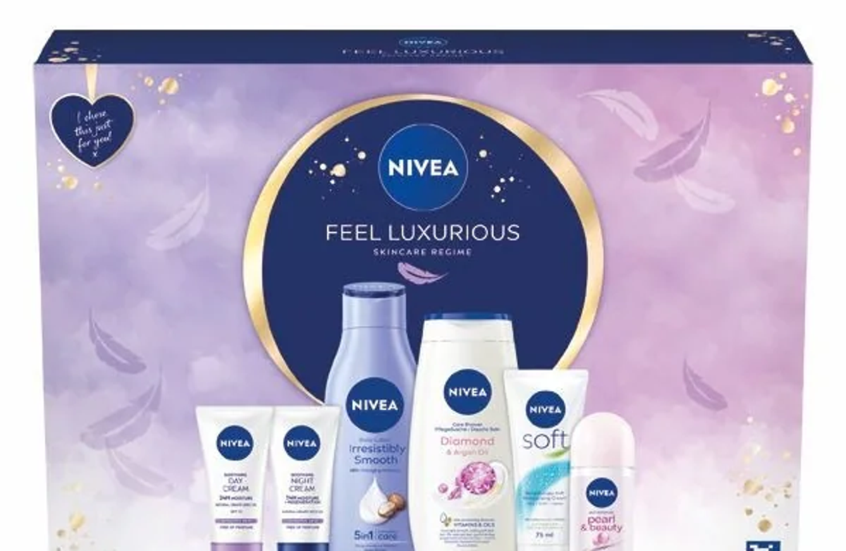 ‘Tis the Season for Superdrug: A Christmas Gifting Guide for Her - Get Up to 60% Off During Black Friday Sale! ‘Tis the Season for Superdrug: A Christmas Gifting Guide for Her - Get Up to 60% Off During Black Friday Sale!