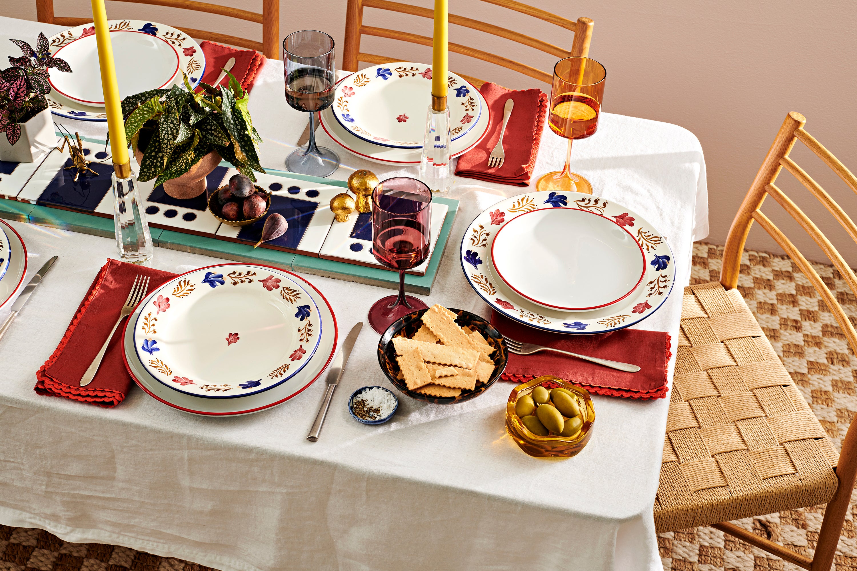 Homes-Thanksgiving Table