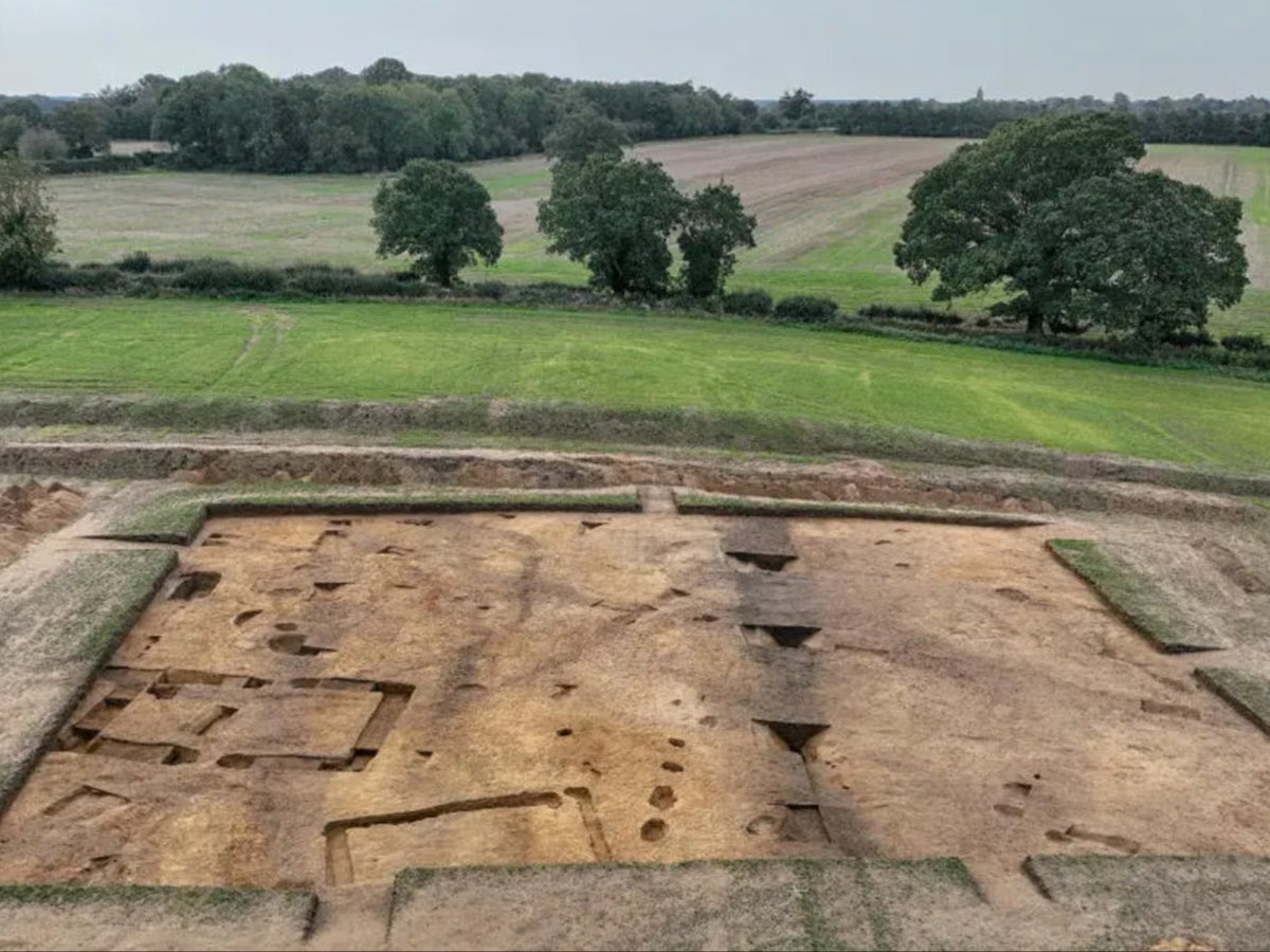 ‘Lost temple’ from 1,400 years ago found underneath farm in Suffolk