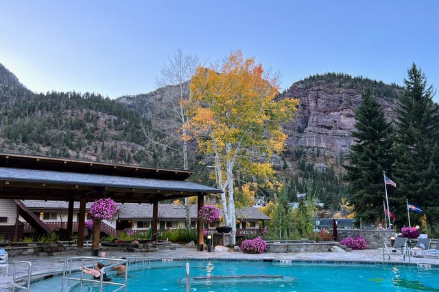 <p>Twin Peaks Lodge in Ouray</p>