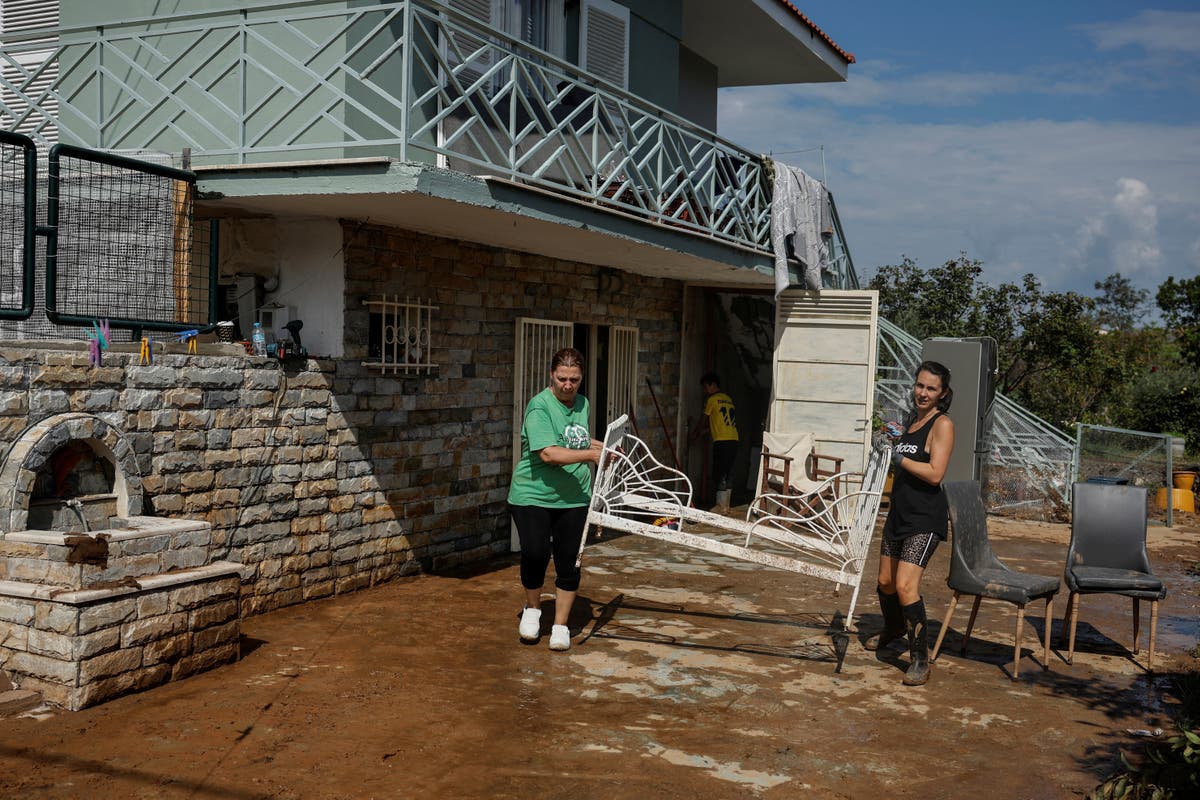 Extreme weather: Fires and floods left this Greek village with no hope