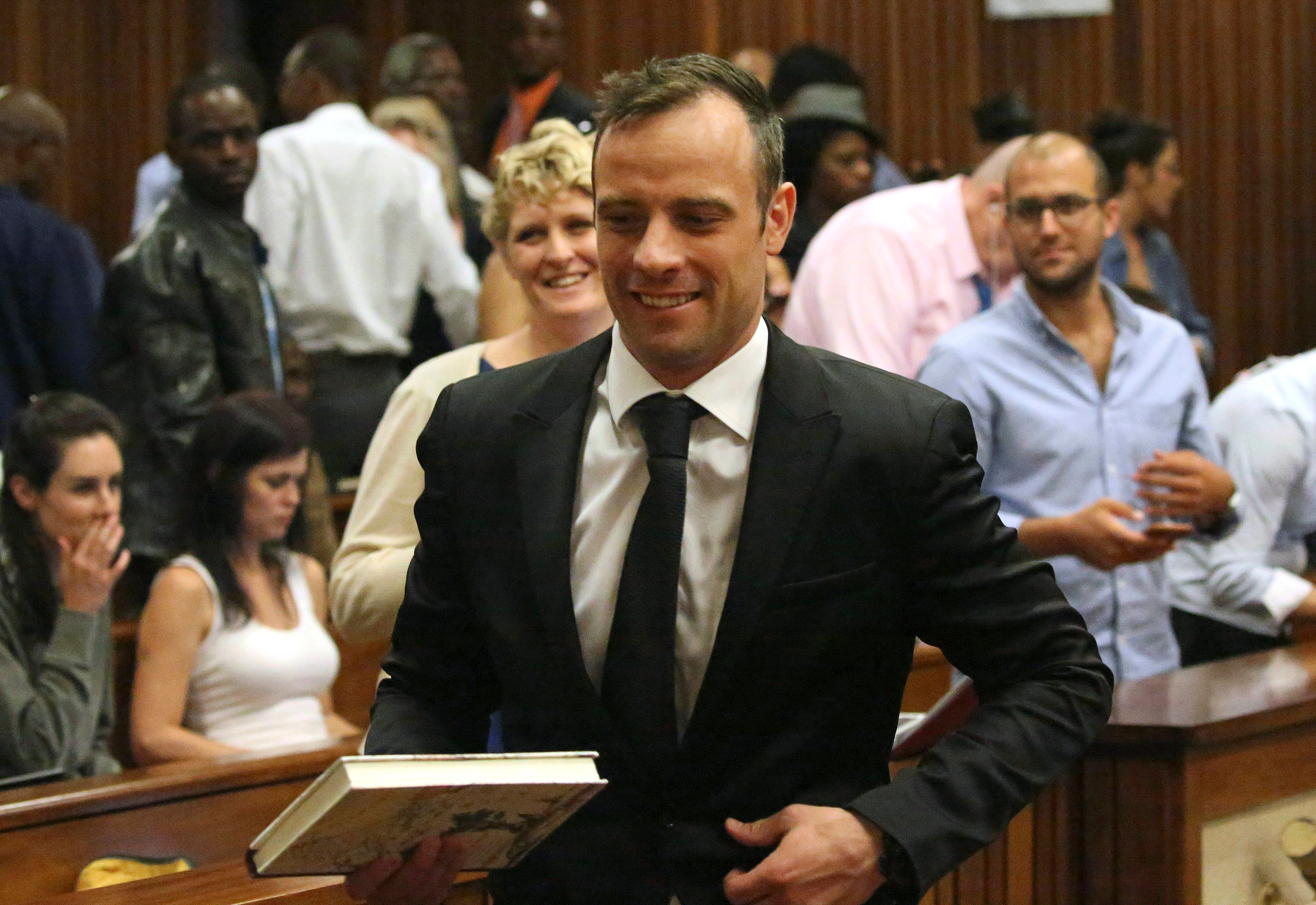 Oscar Pistorius has made a new parole bid 10 years after killing girlfriend Reeva Steenkamp