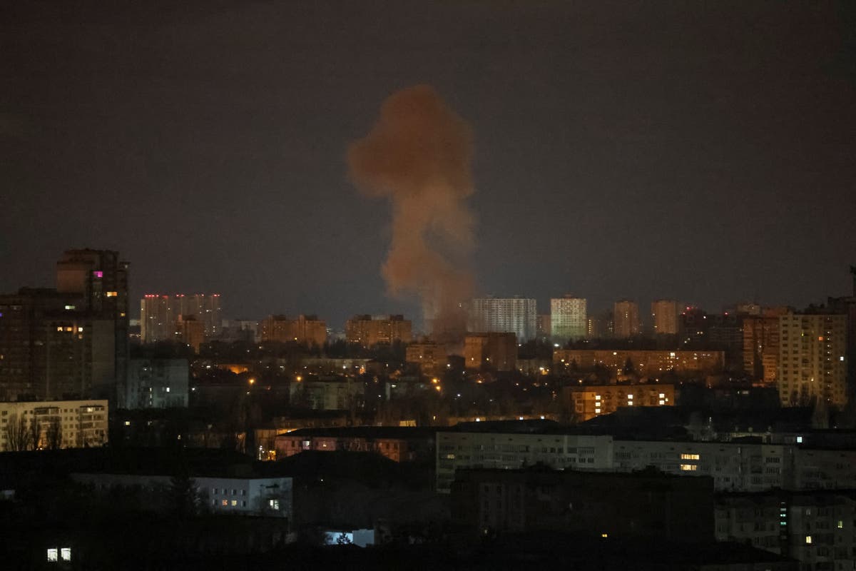 Руско-украинска война – на живо: Путин предприе най-голямата атака с дрон досега, докато през нощта се чуваха експлозии в Киев